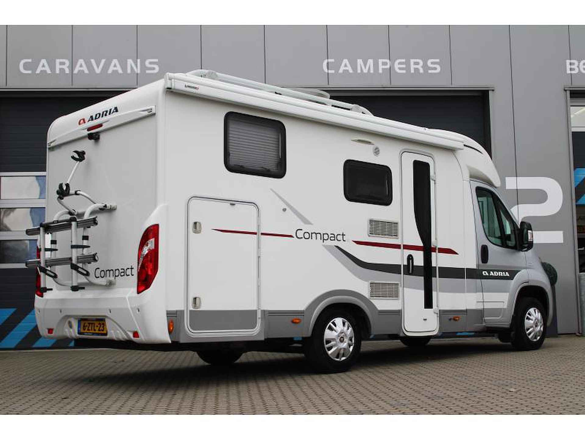 Adria Compact SL Enkele bedden | Bearlock - 7/25