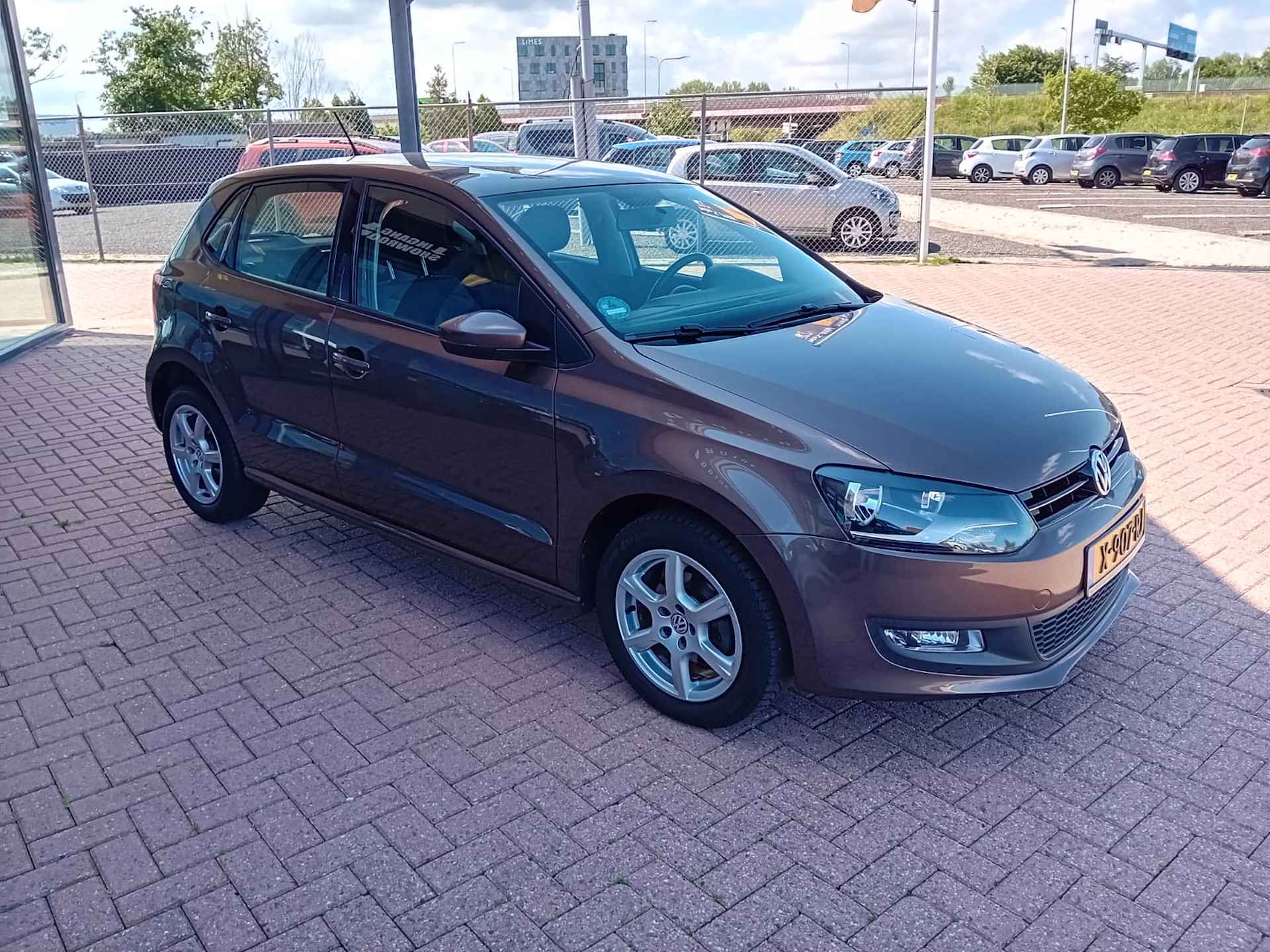 Volkswagen Polo 1.2 TSI Comfortline, Airco, Multimedia systeem, Parkeersensoren, Cruise control, Elektrische ramen en spiegels, Centrale vergren Zeer nette auto, BOVAG - 4/26