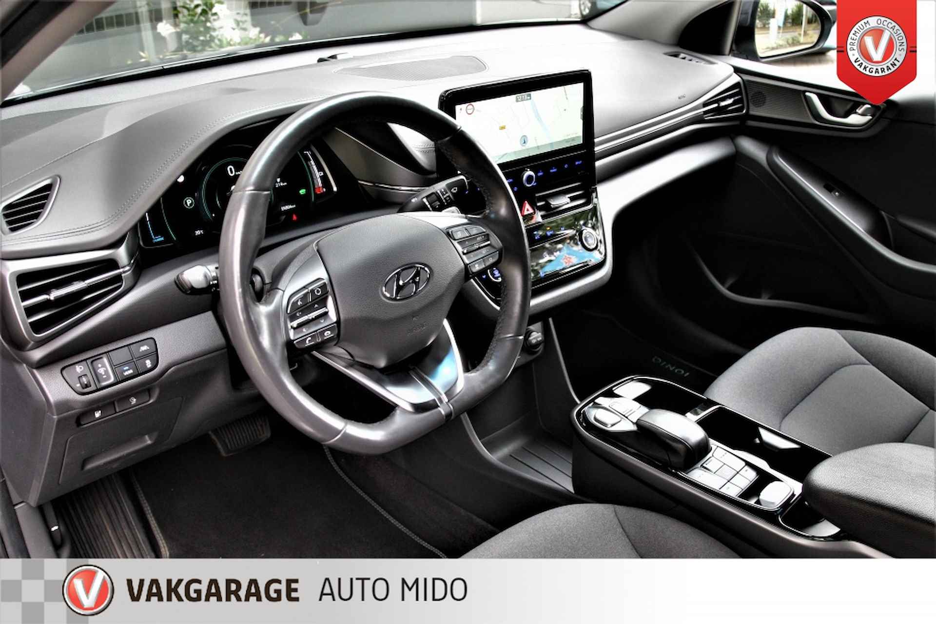 Hyundai IONIQ Comfort EV 100kW -Infinity audio- -Adaptieve - 40/53