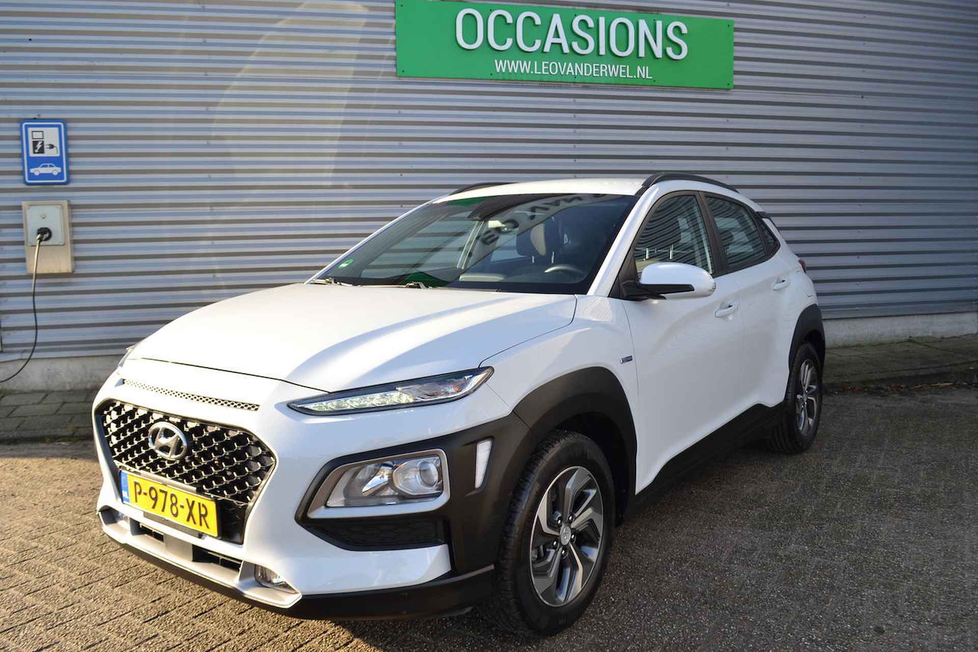 Hyundai KONA 1.6 GDI HEV COMFORT|CAMERA|CARPLAY|PDC - 2/34