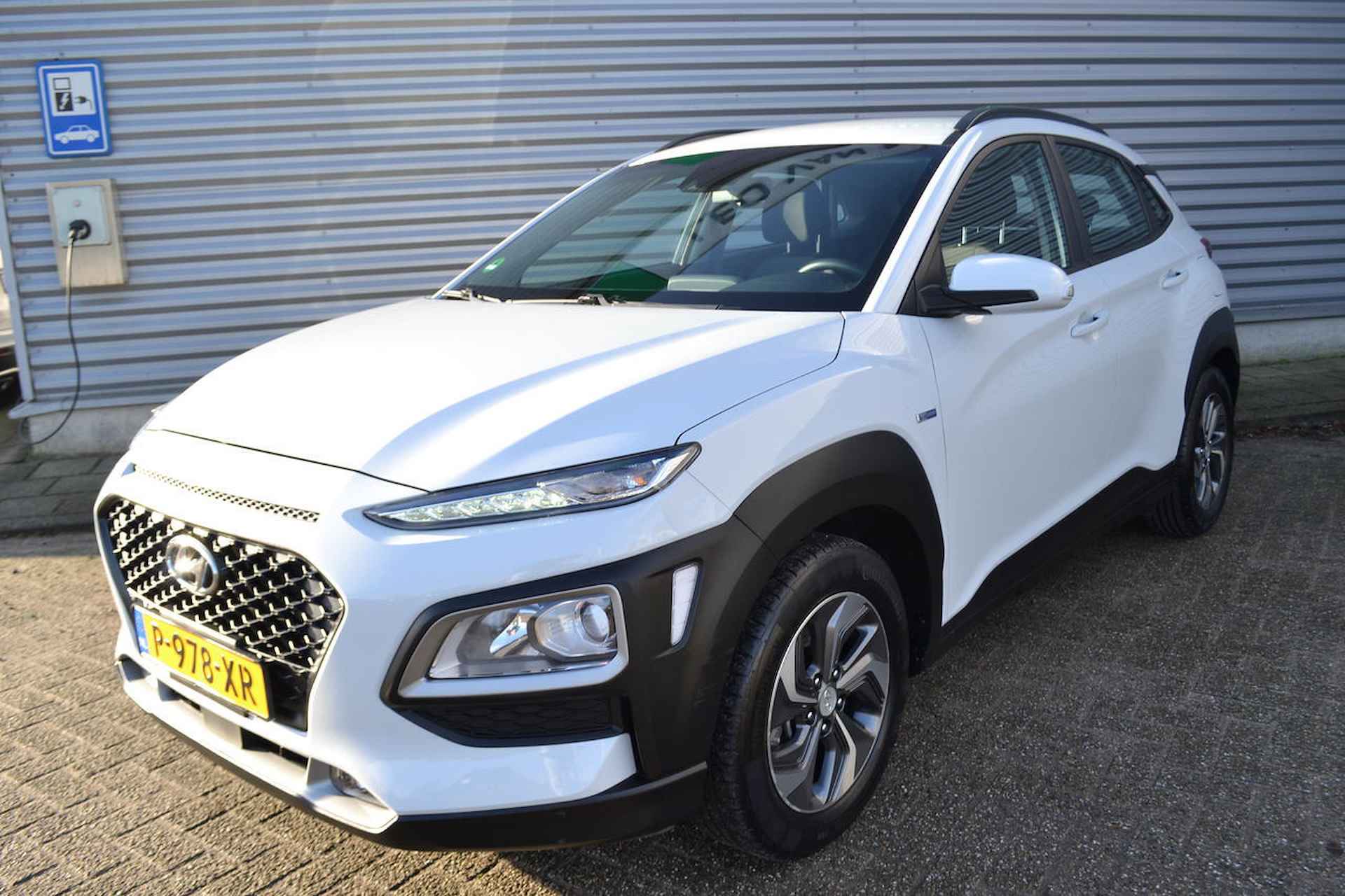 Hyundai KONA 1.6 GDI HEV COMFORT|CAMERA|CARPLAY|PDC - 3/34