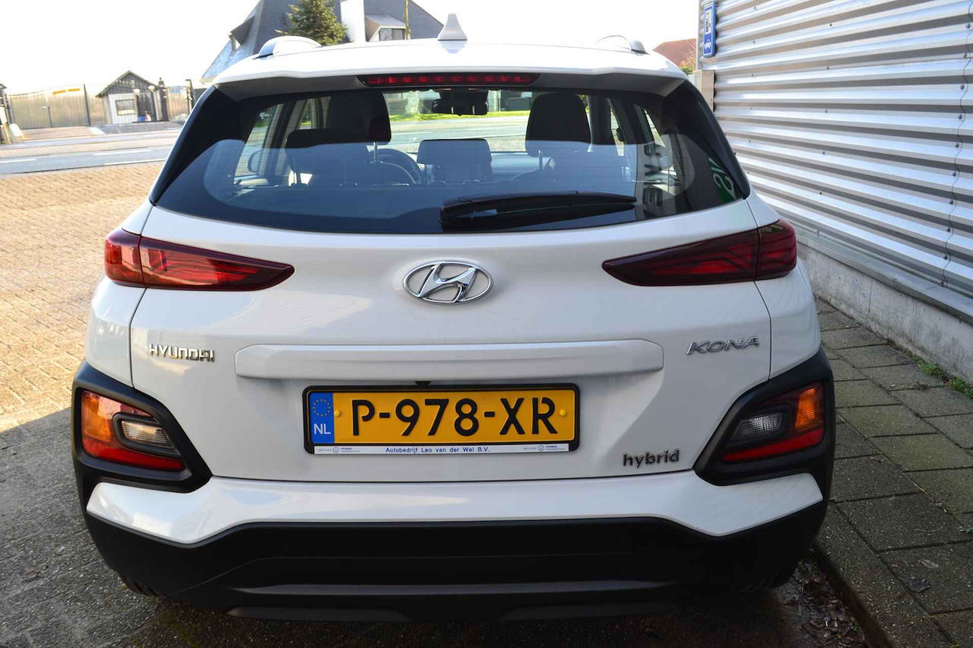 Hyundai KONA 1.6 GDI HEV COMFORT|CAMERA|CARPLAY|PDC - 6/34