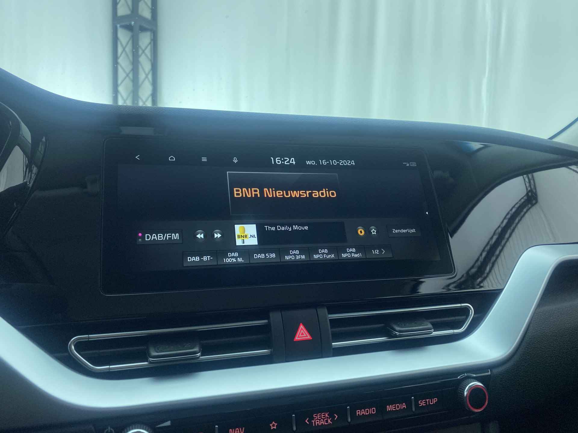 Kia Niro 1.6 GDi Hybrid DynamicLine Automaat | Apple Carplay | Navi | ACC | PDC | DAB | 141 Pk | - 26/41