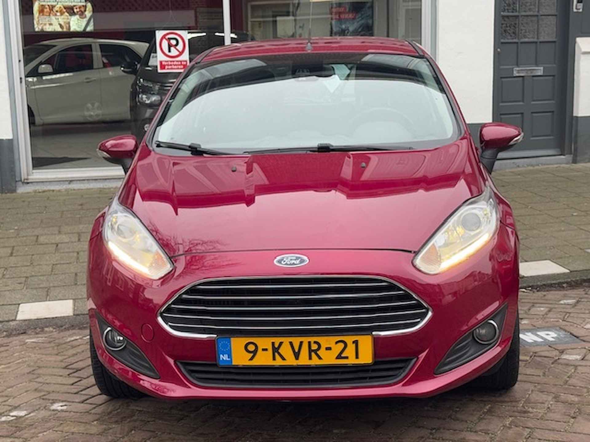 Ford Fiesta 1.0 EcoB. Titanium 1e eig, distr, vervangen - 13/18