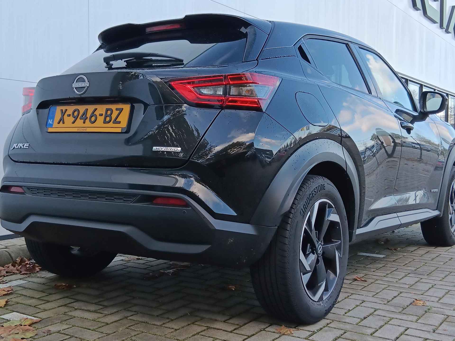 Nissan Juke 1.6 Hybrid 143 N-Connecta Climate Control / Apple Carplay-Android Auto / Parkeersensoren V+A+Camera - 33/36