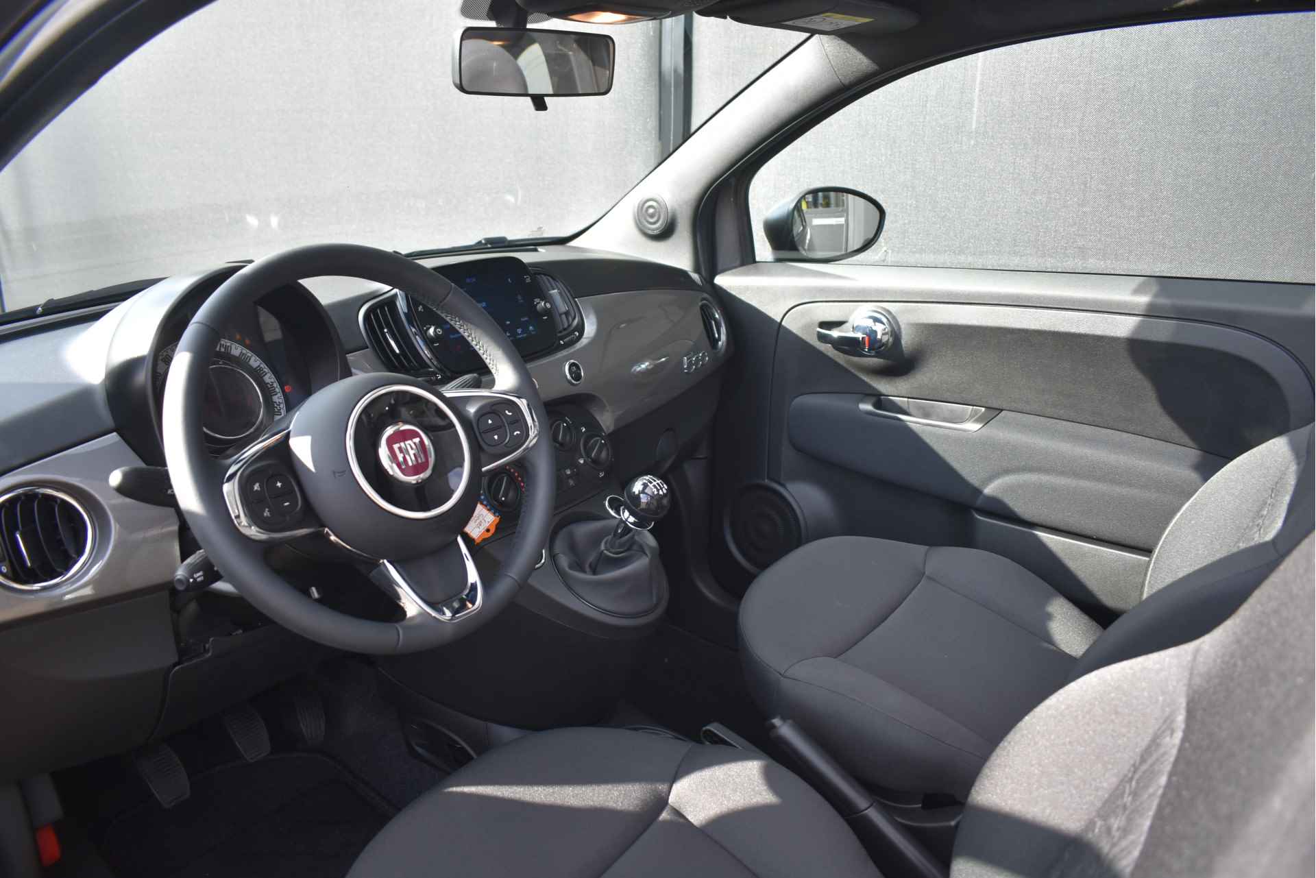 Fiat 500 Cabrio 1.0 Hybrid | Navigatie by App | Nieuwstaat! | Airco | Apple Carplay | Android Auto | Bluetooth-Telefoonverbinding | !! - 7/42