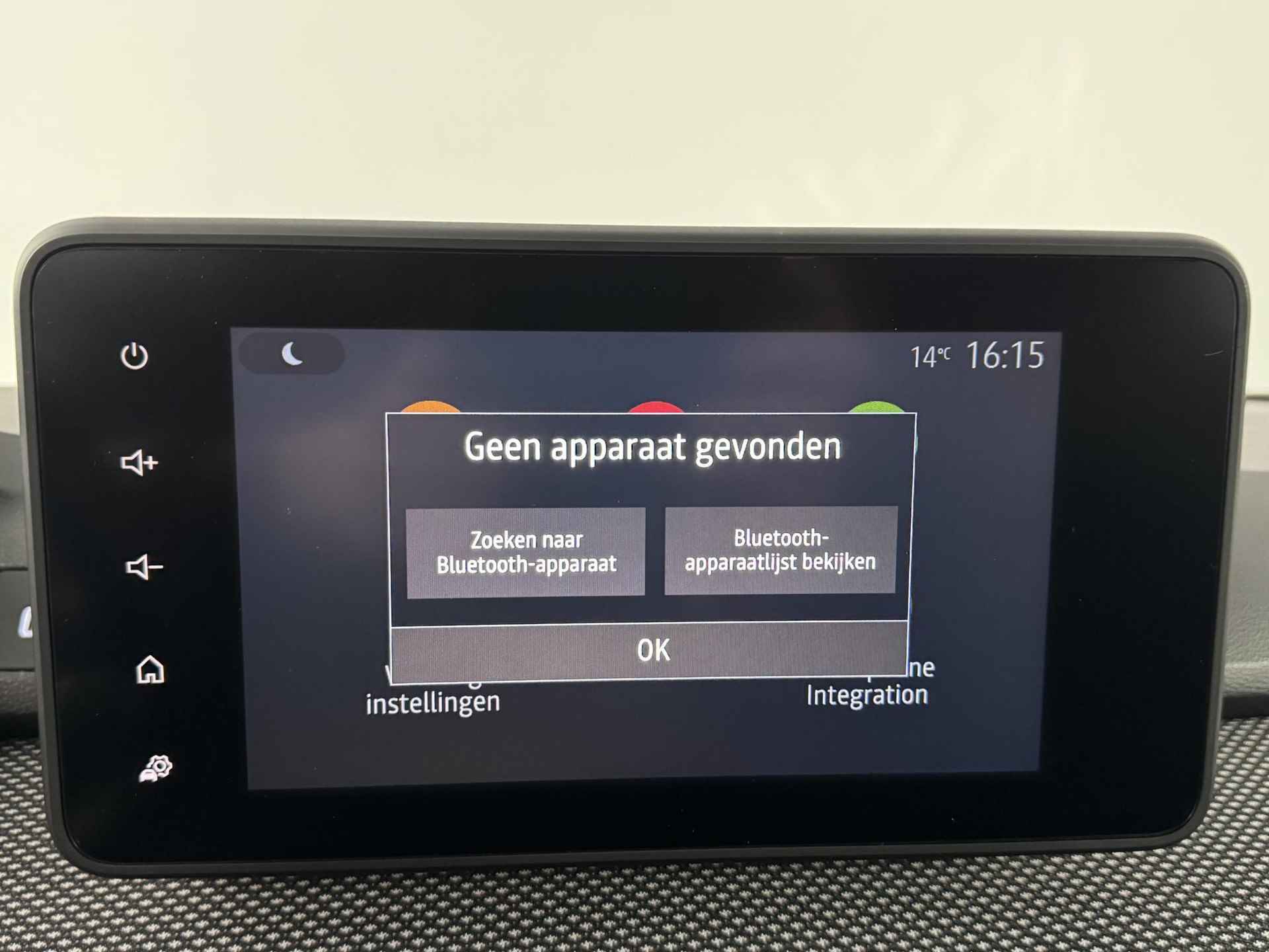 Dacia Sandero 1.0 TCe 100 Bi-Fuel Expression | Trekhaak afneembaar | Climate Control | Parkeersensoren voor, achter en achteruitrijcamera | Apple Carplay/Android Auto - 41/47