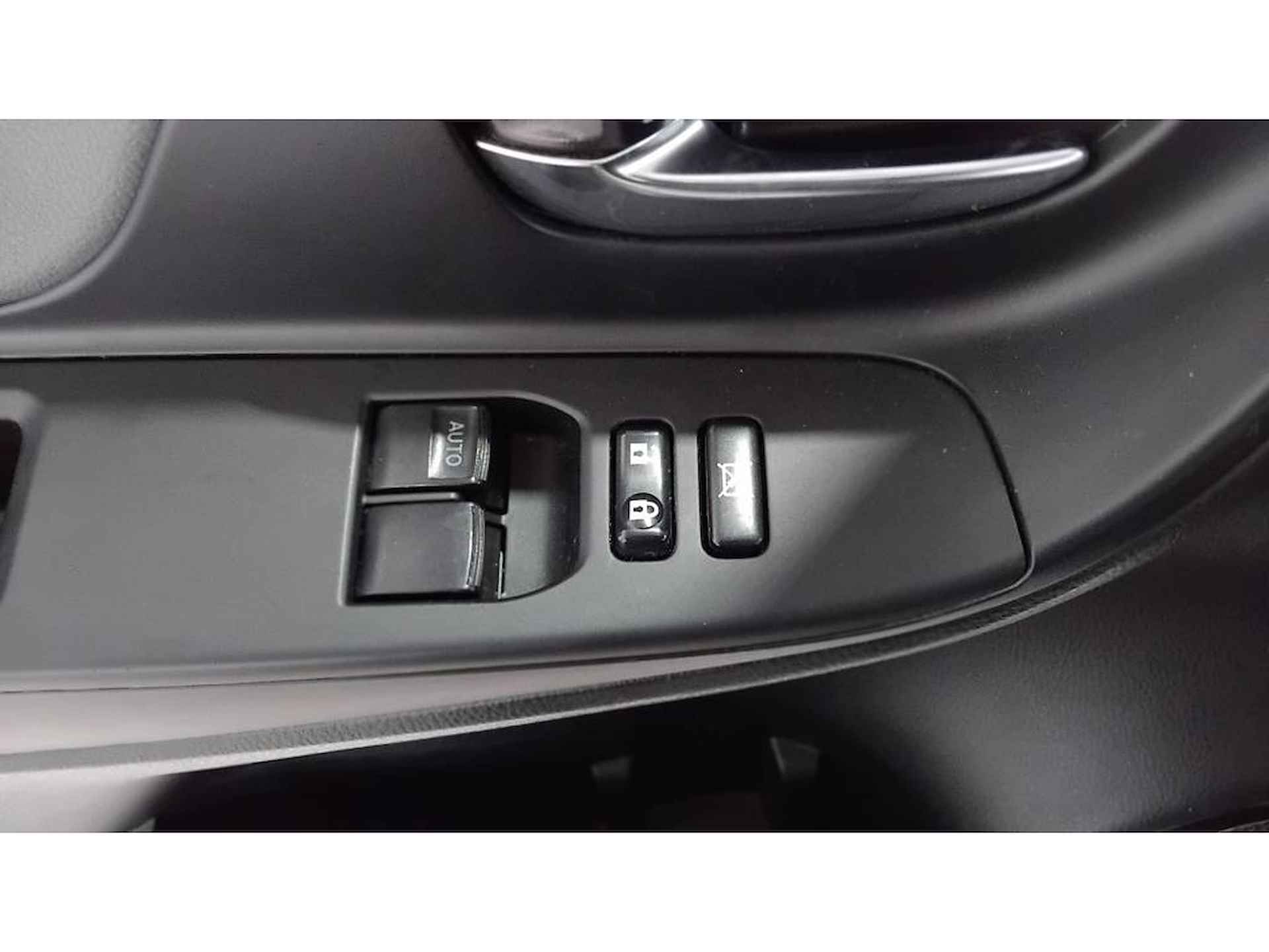 Toyota Yaris 1.5 Hybrid Active Camera Apple carplay - 8/22