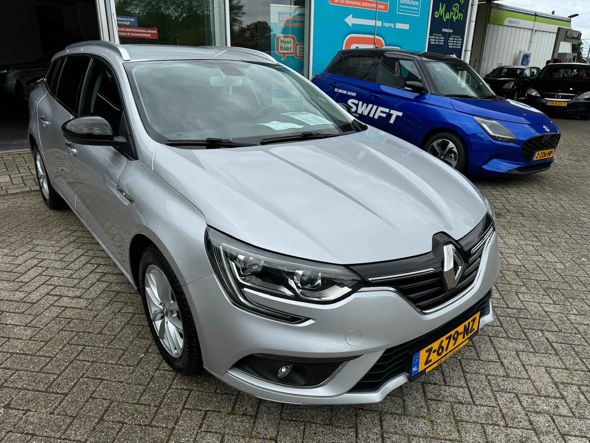 RENAULT Megane 1.2 Energy TCe 130pk EDC Limited - 14/29