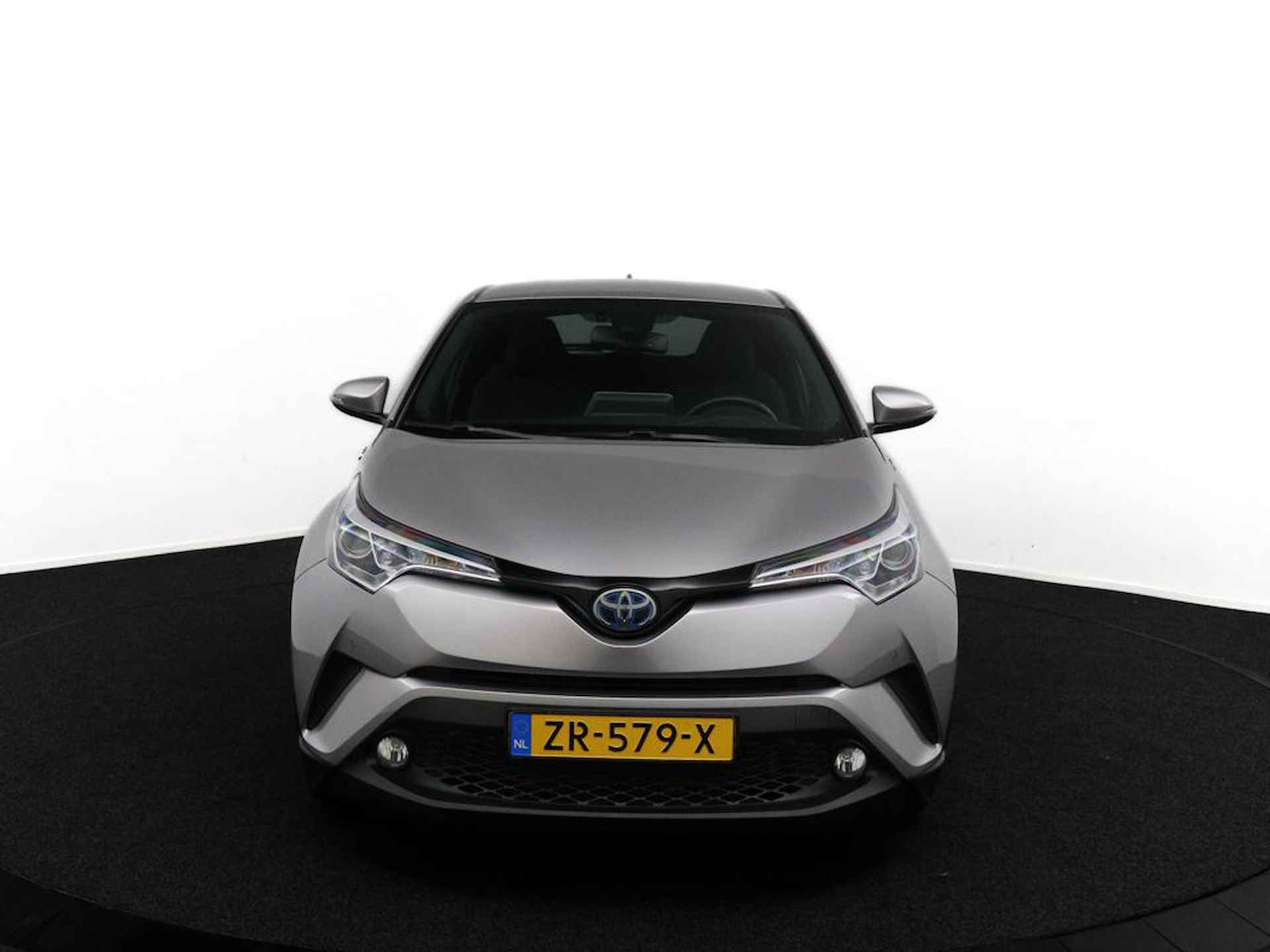 Toyota C-HR 1.8 Hybrid Business Intro | Parkeersensoren Rondom | Dodehoek Detectie | Stoelverwarming | Navigatie | Led Verlichting | - 8/48