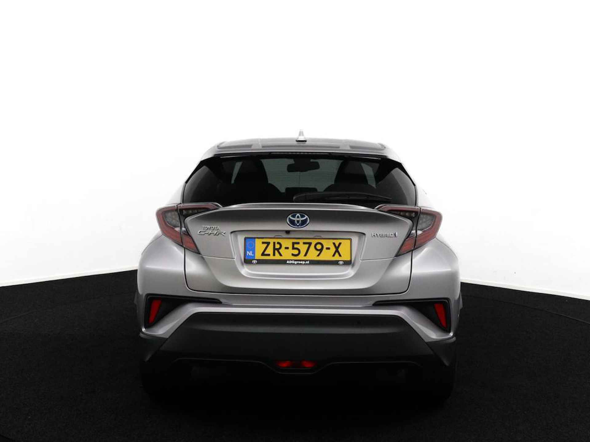 Toyota C-HR 1.8 Hybrid Business Intro | Parkeersensoren Rondom | Dodehoek Detectie | Stoelverwarming | Navigatie | Led Verlichting | - 9/48