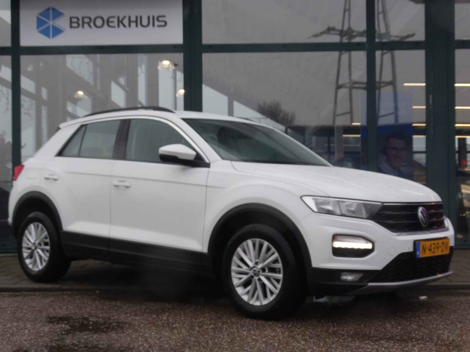 Volkswagen T-Roc 1.0 TSI Style | Navigatie | Apple Carplay/Android Auto | Cruise Control | - 3/21