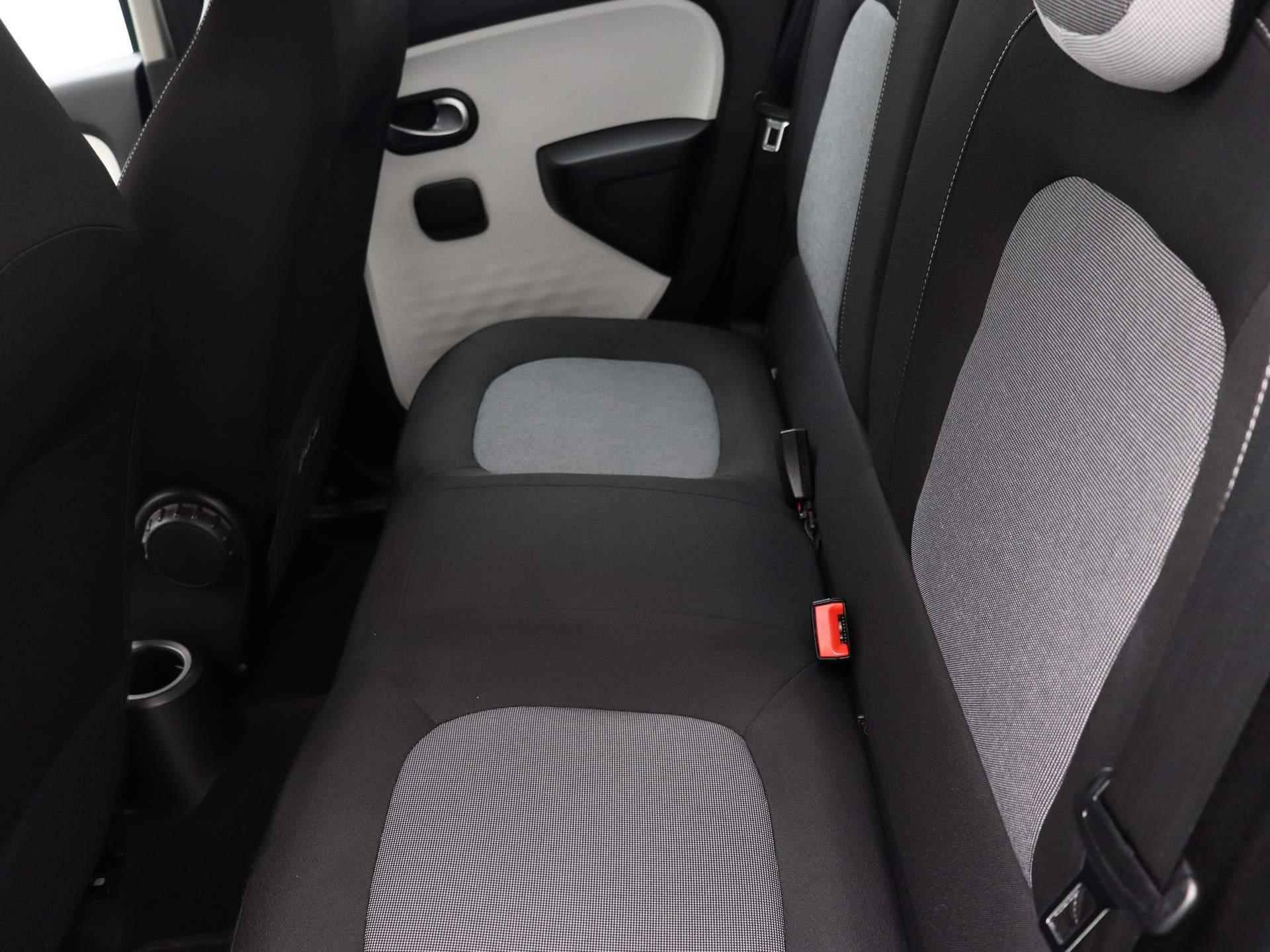 Renault Twingo 1.0 SCe Collection | Airco | Met leder bekleed stuurwiel | Pack Look Interieur 'Noir' | Metaalkleur | - 12/24