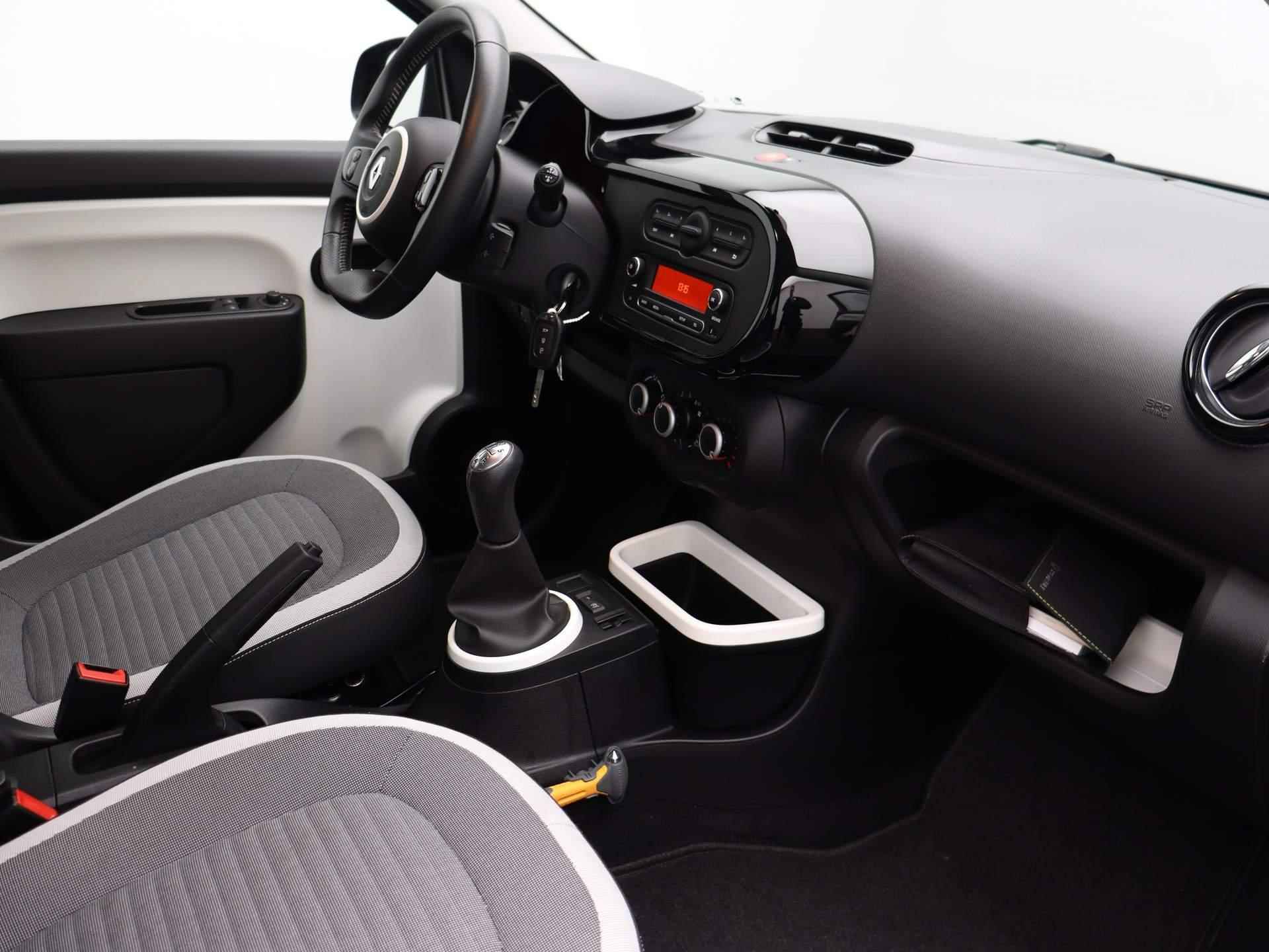 Renault Twingo 1.0 SCe Collection | Airco | Met leder bekleed stuurwiel | Pack Look Interieur 'Noir' | Metaalkleur | - 21/24