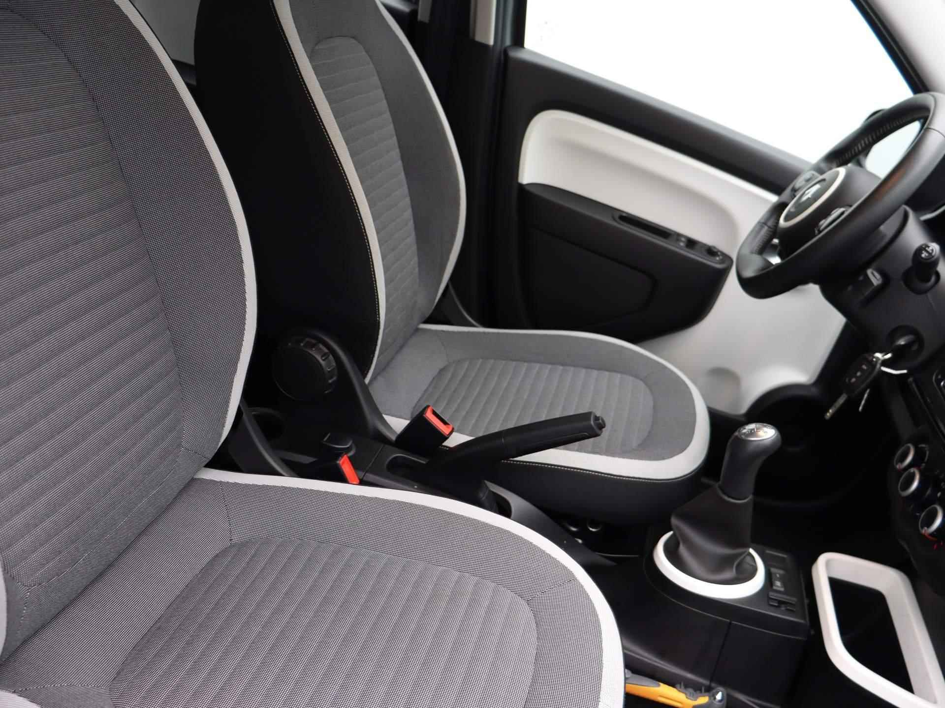 Renault Twingo 1.0 SCe Collection | Airco | Met leder bekleed stuurwiel | Pack Look Interieur 'Noir' | Metaalkleur | - 22/24