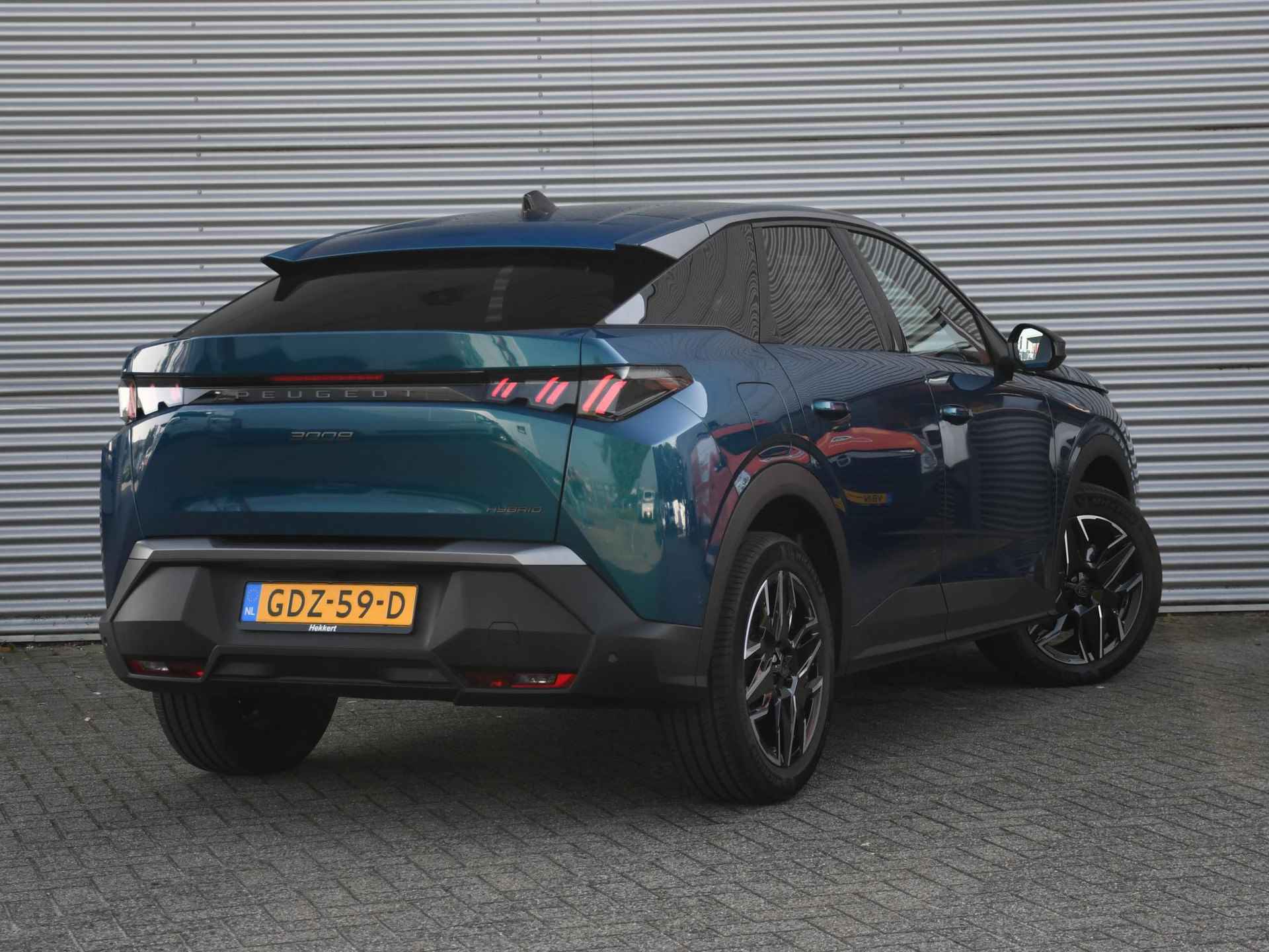 Peugeot 3008 Allure 1.2 Hybrid 136pk Automaat 360 CAMERA | 19''LM | ADAP. CRUISE | DODE HOEK | LANE ASSIST | NAVI | APPLE CARPLAY - 4/32