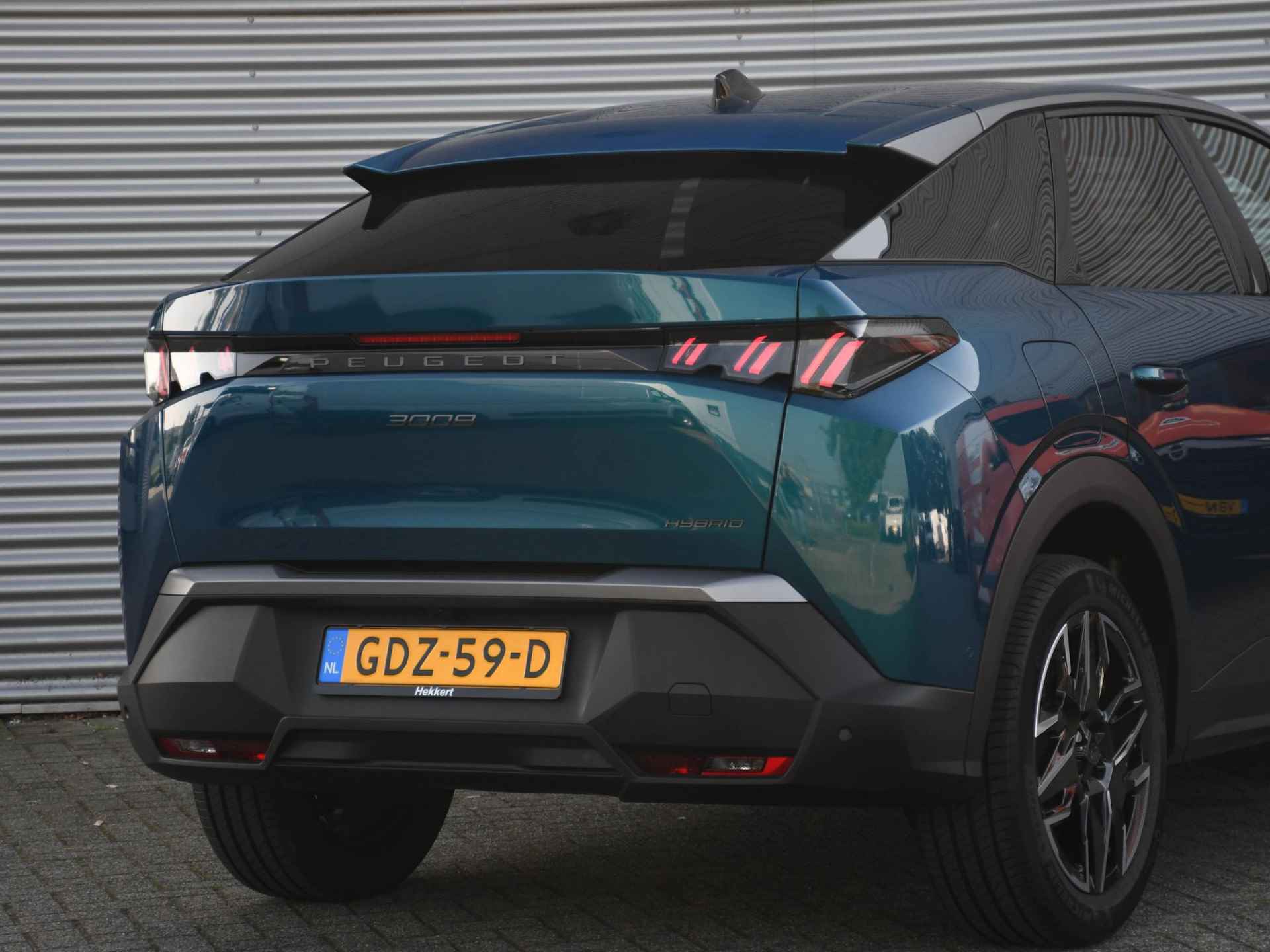 Peugeot 3008 Allure 1.2 Hybrid 136pk Automaat 360 CAMERA | 19''LM | ADAP. CRUISE | DODE HOEK | LANE ASSIST | NAVI | APPLE CARPLAY - 5/32