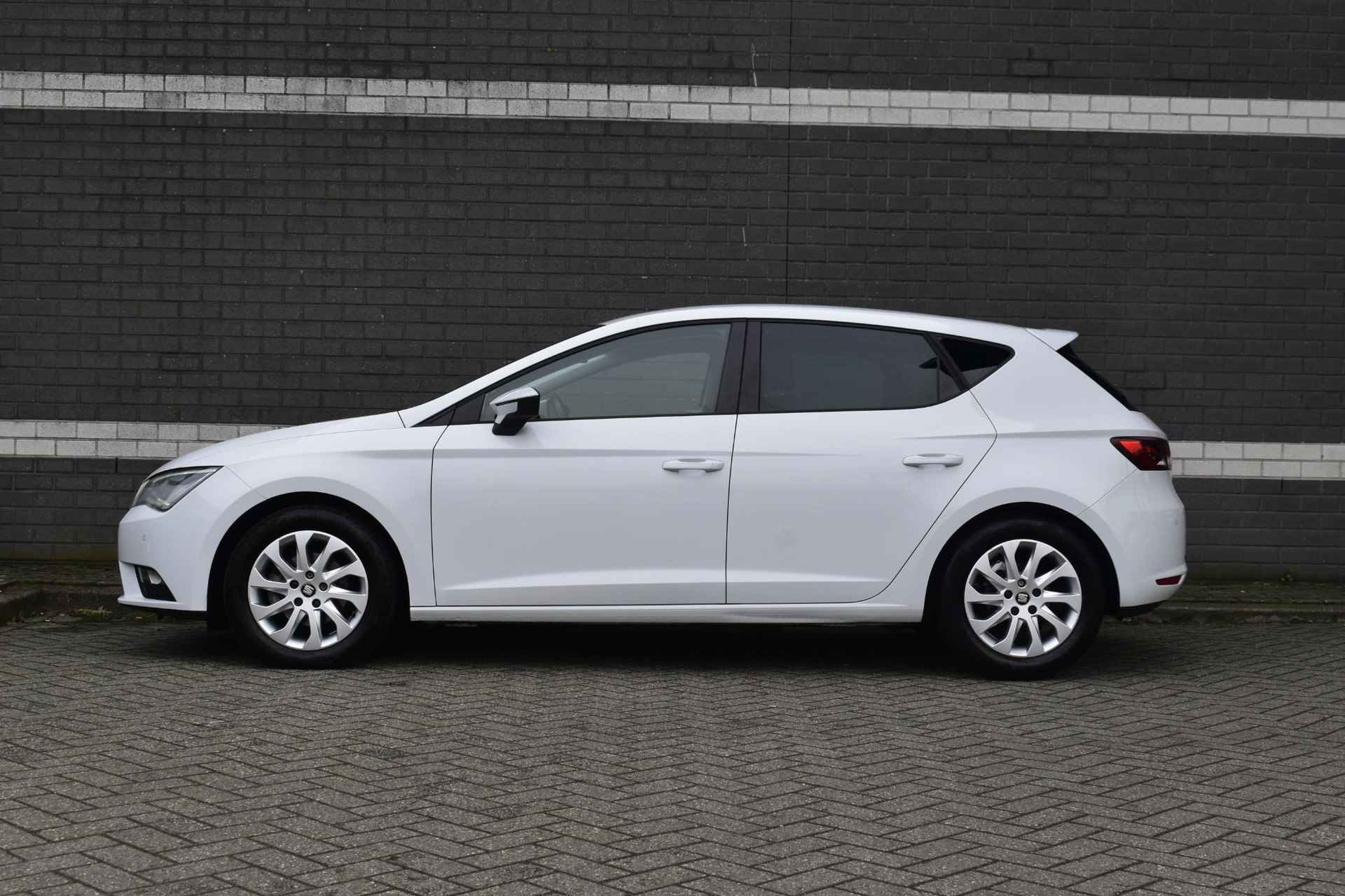 SEAT Leon 1.0 EcoTSI Style Connect / Navi / Camera / LED Koplampen / Trekhaak - 5/35