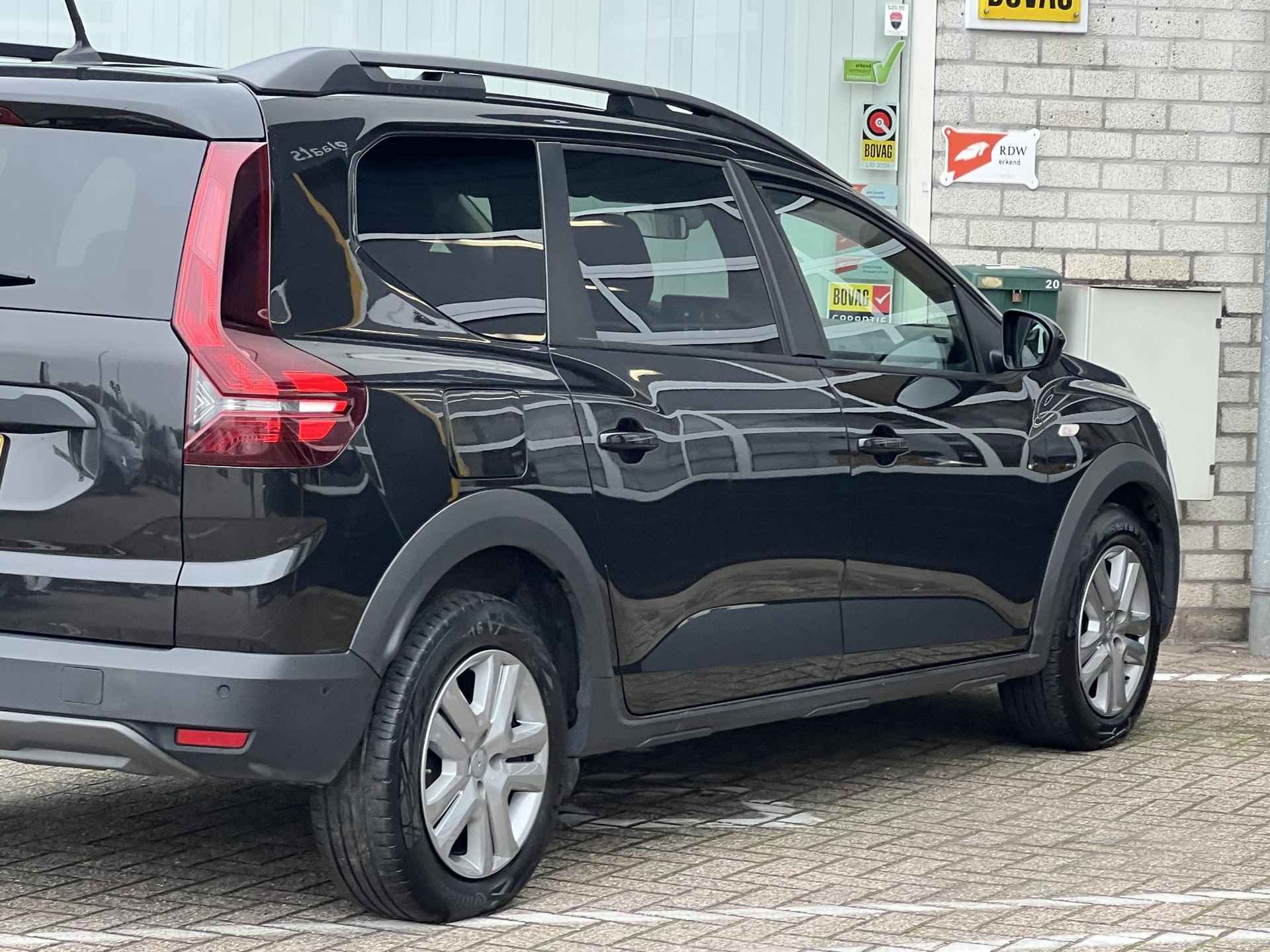 Dacia Jogger 1.0 TCe 110 Expression 7p. | 7-Persoons | Navigatie | Dodehoekdetectie | - 25/26