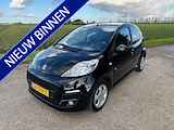 Peugeot 107 1.0 Black & Silver Zeer complete uitvoering