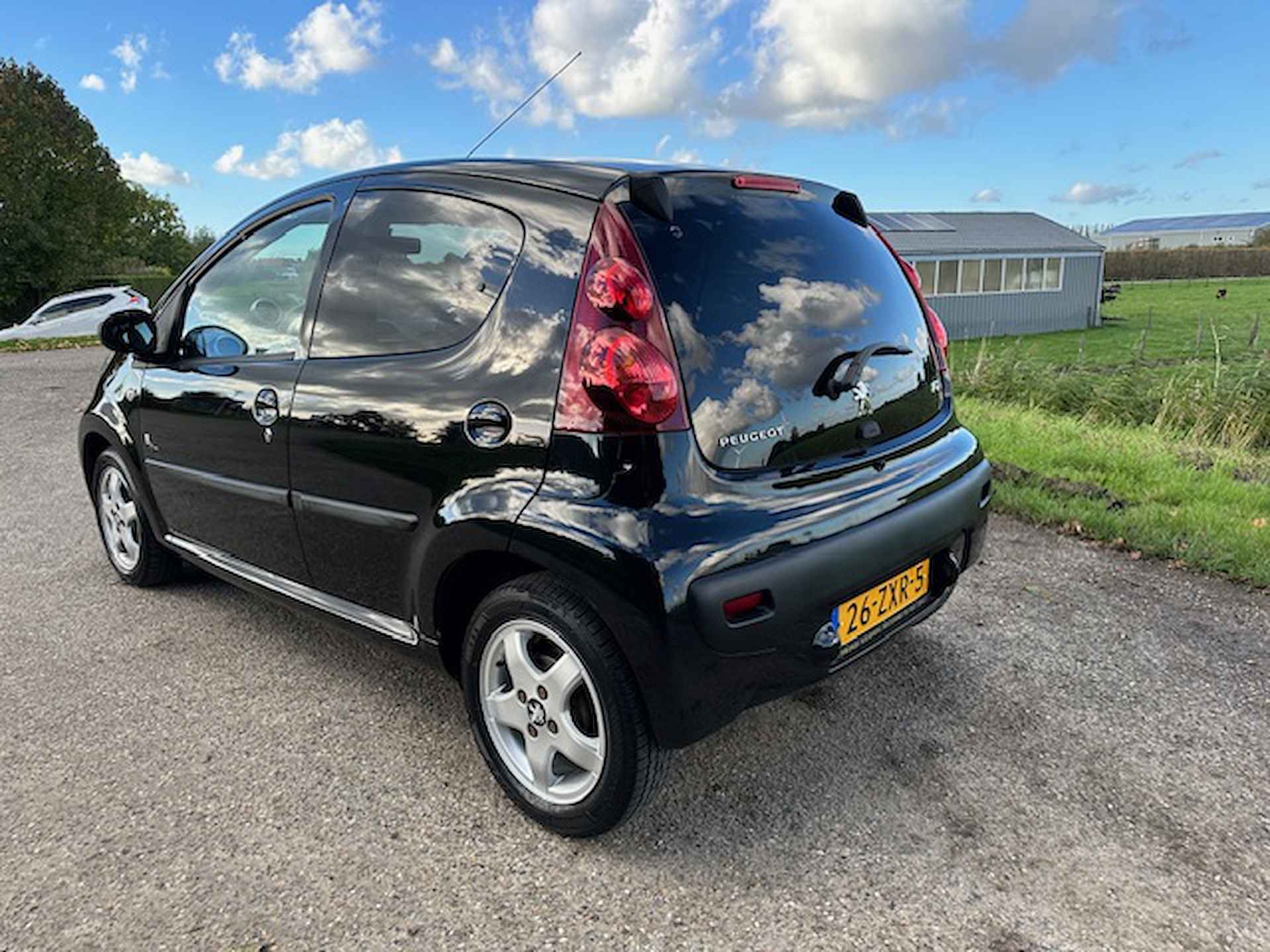 Peugeot 107 1.0 Black & Silver Zeer complete uitvoering - 4/16