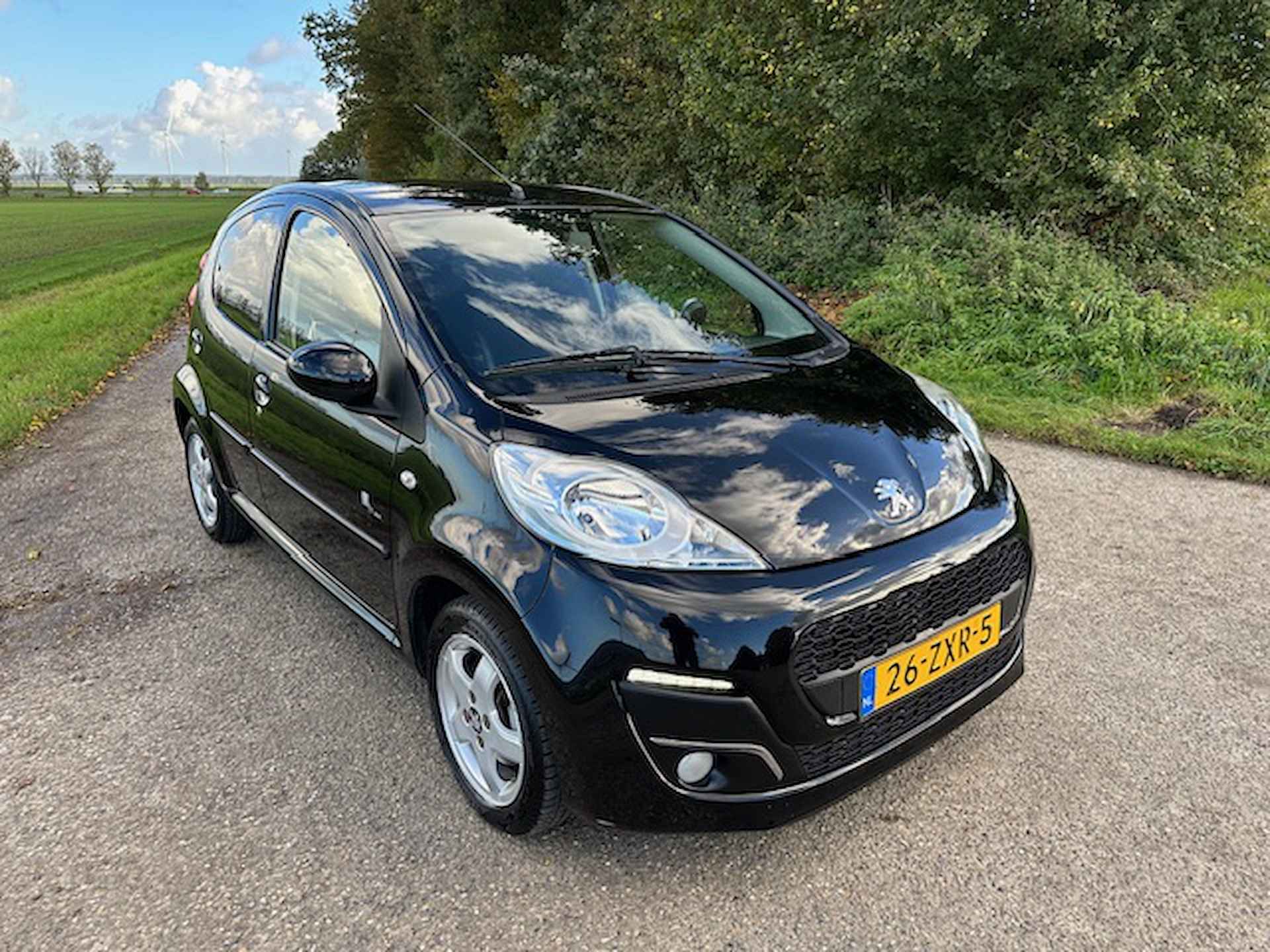 Peugeot 107 1.0 Black & Silver Zeer complete uitvoering - 7/16