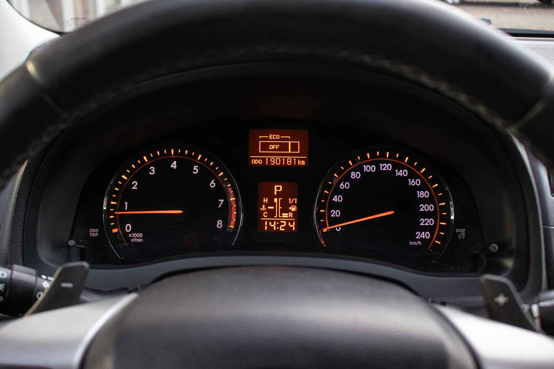 Toyota Avensis wagon 1.8 VVTi Business automaat - All-in rijklrprs | afn. trekhaak | leder | cruise control - 14/37