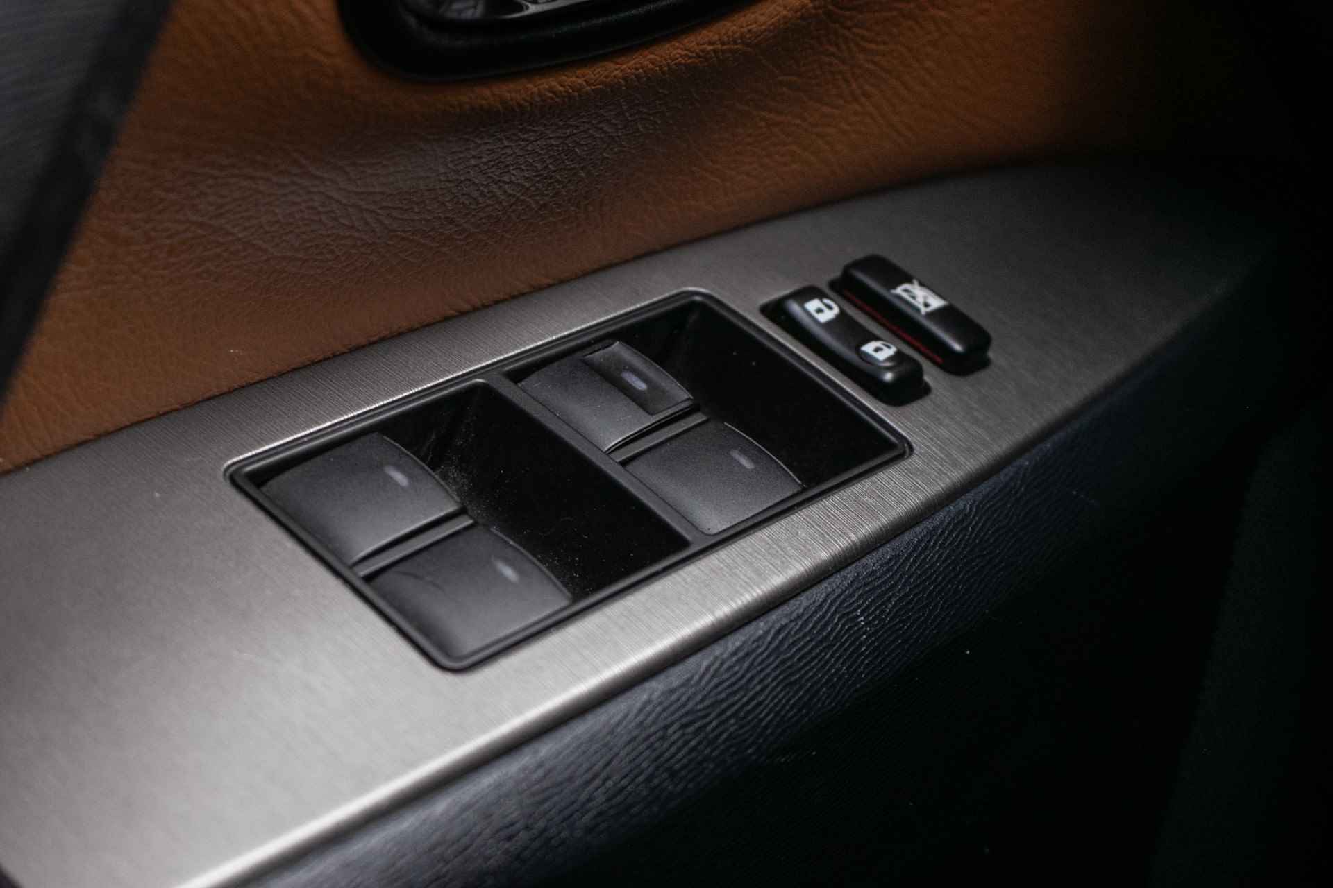 Toyota Avensis wagon 1.8 VVTi Business automaat - All-in rijklrprs | afn. trekhaak | leder | cruise control - 31/37