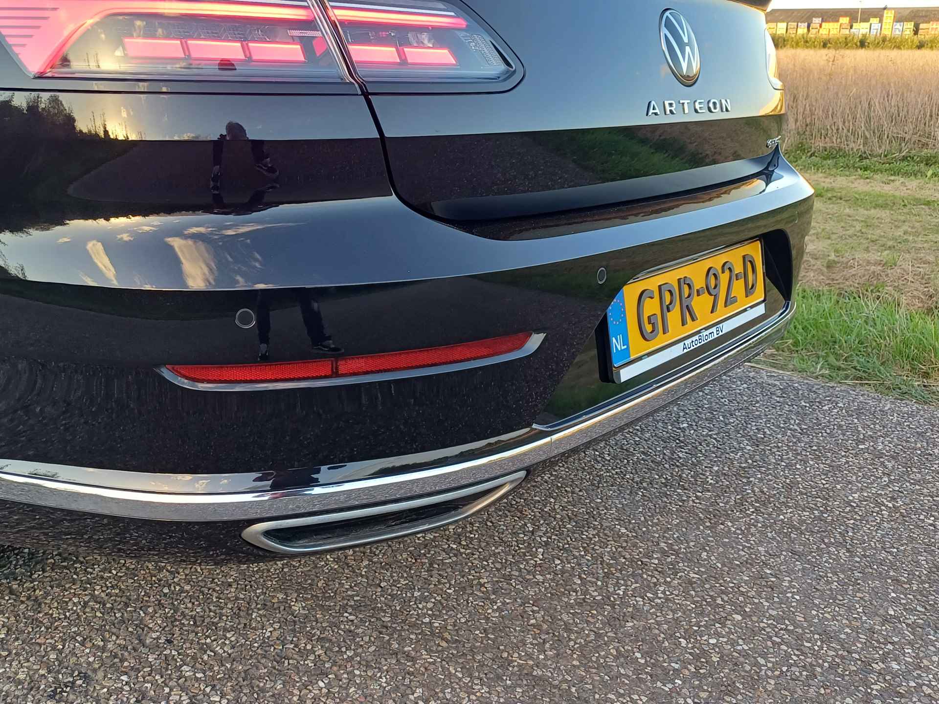 Volkswagen Arteon Shooting Brake 1.4 TSI eHybrid Elegance | Nieuwstaat ! | Pano | Sfeer | Hout | Trekh | Camera | 19 " - 18/66