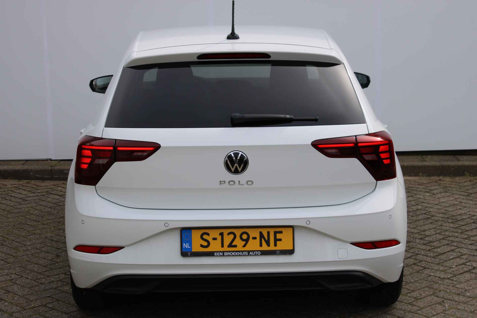 Volkswagen Polo Life Business 1.0 TSI 95 pk DSG | Camera | PDC v+a | Apple Carplay | Stoelverwarming | 15"Lmv | LED - 5/44