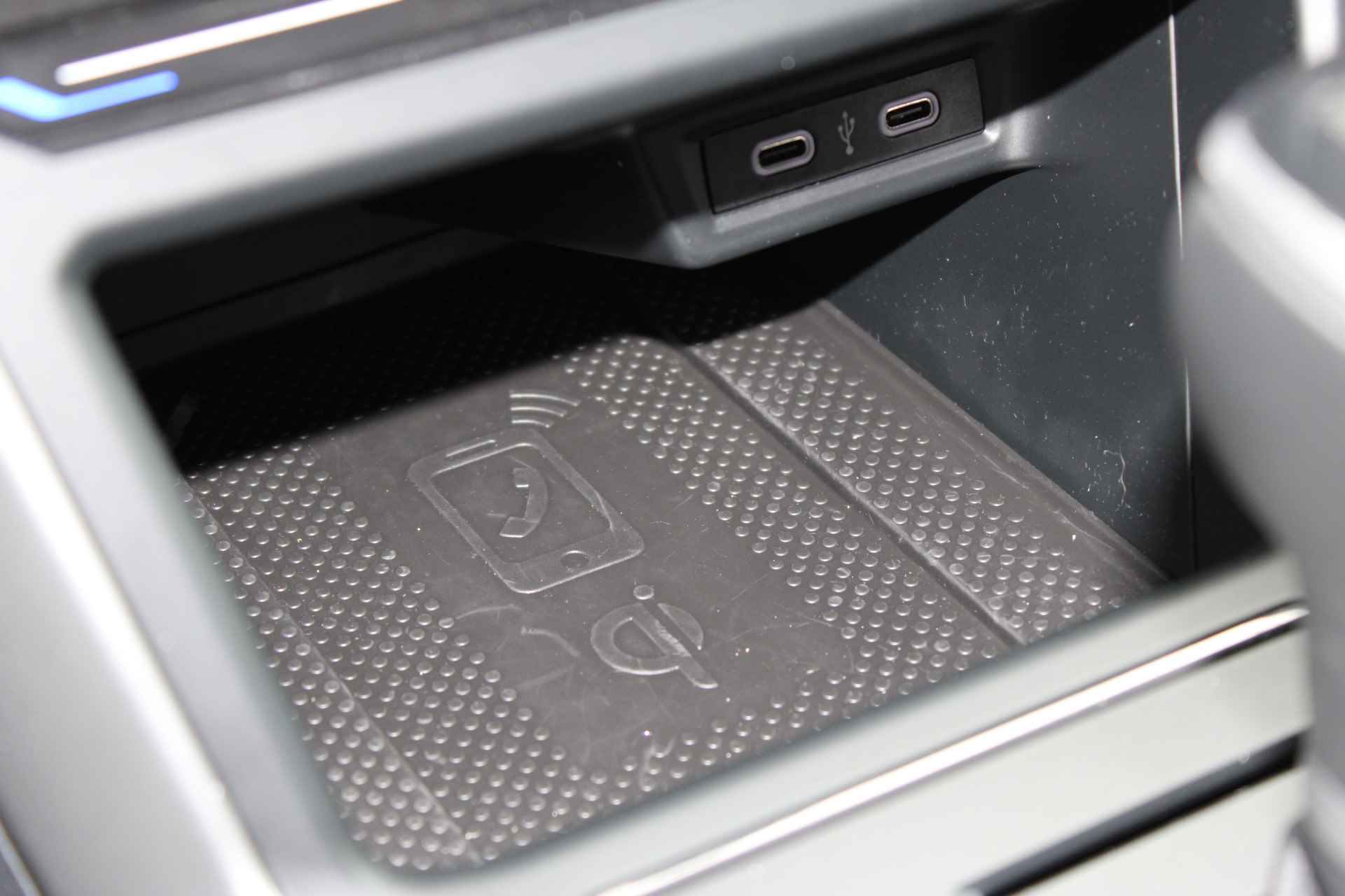 Volkswagen Polo Life Business 1.0 TSI 95 pk DSG | Camera | PDC v+a | Apple Carplay | Stoelverwarming | 15"Lmv | LED - 38/44