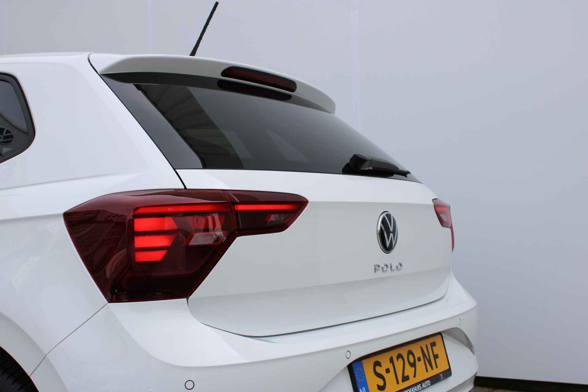 Volkswagen Polo Life Business 1.0 TSI 95 pk DSG | Camera | PDC v+a | Apple Carplay | Stoelverwarming | 15"Lmv | LED - 44/44