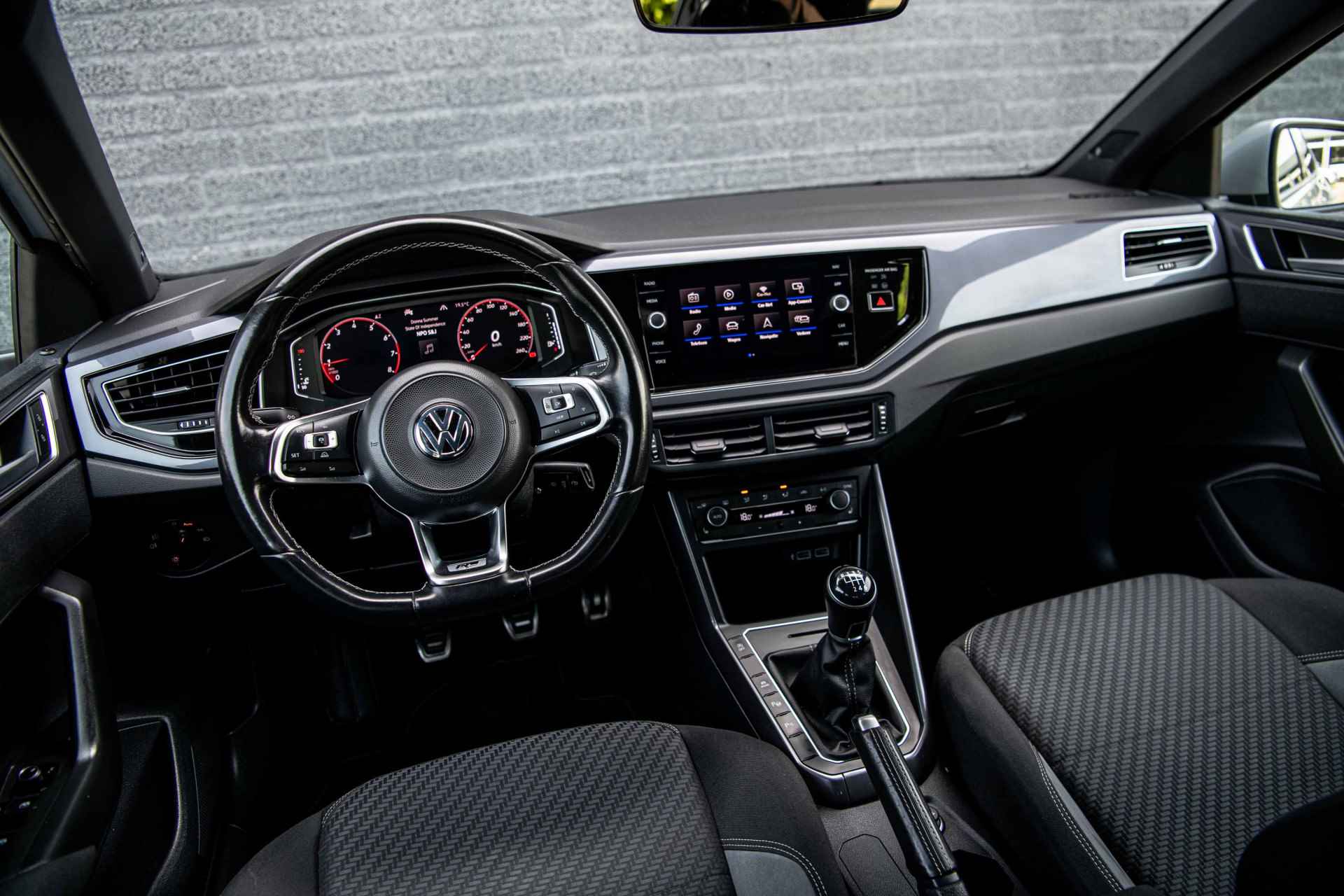 Volkswagen Polo 1.0 TSi 115 pk Highline Business R | 2x R-line | Panoramadak | Virtual cockpit - 20/42