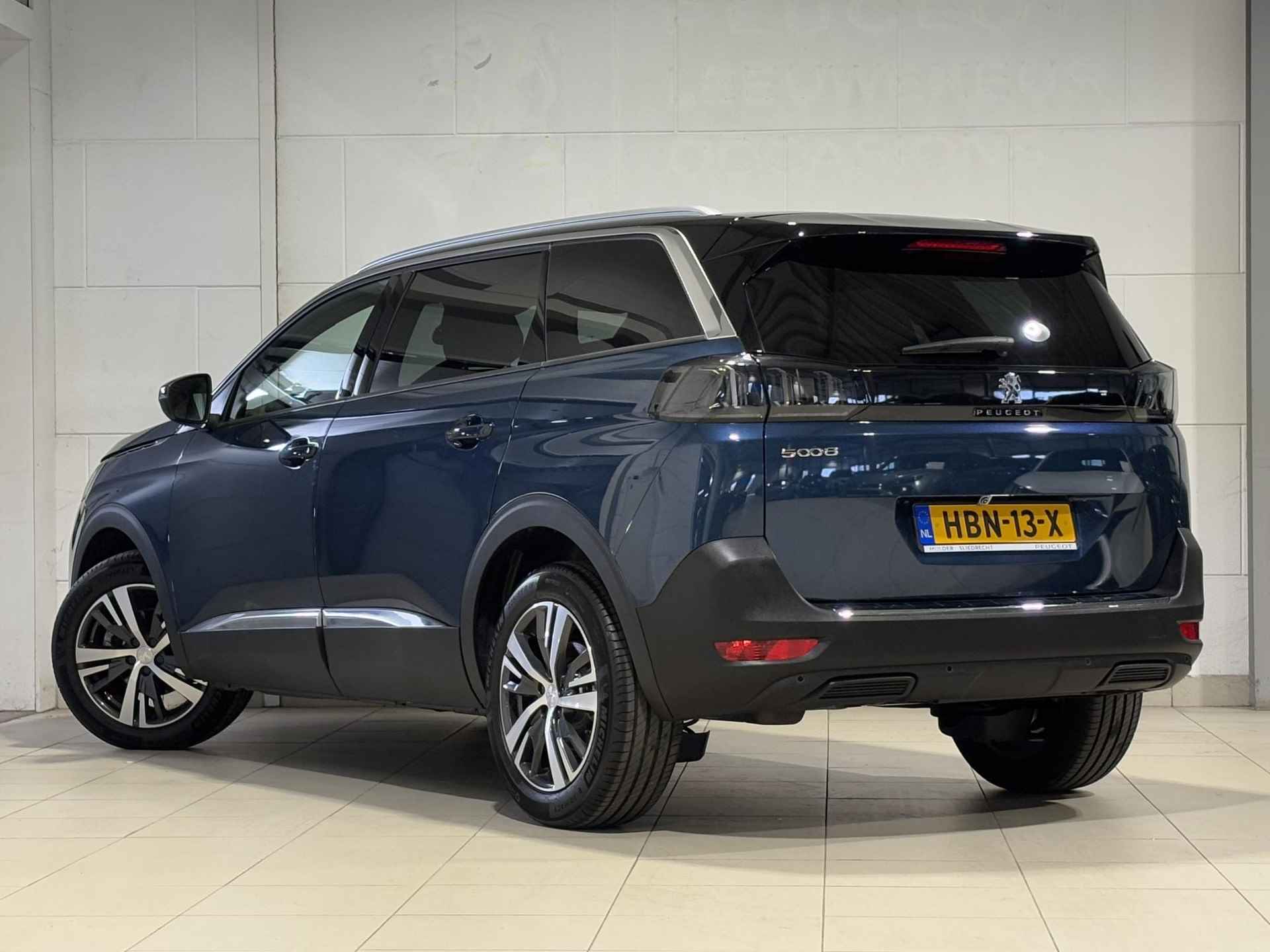 Peugeot 5008 SUV Allure Pack Business 1.2 PureTech 130pk H6 | HANDSFREE A.KLEP | TWO-TONE | NAVI | CAMERA | STOELVERW. | CLIMA | CRUISE | DAB+ | - 9/66