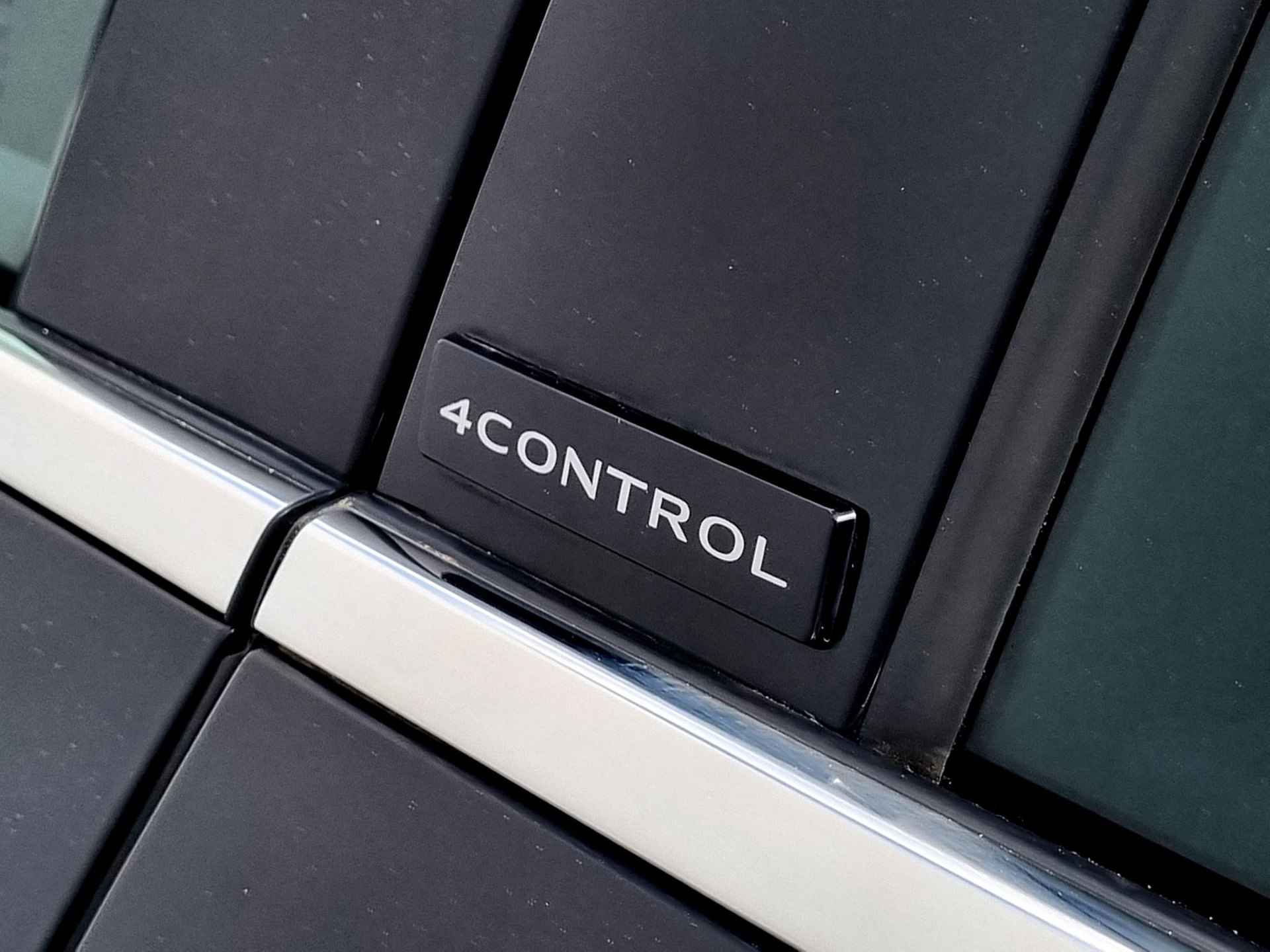 Renault Mégane Estate 1.6 TCe GT 205PK Automaat / Schuif-/Kanteldak / Navigatie / Head-up Display / - 51/54