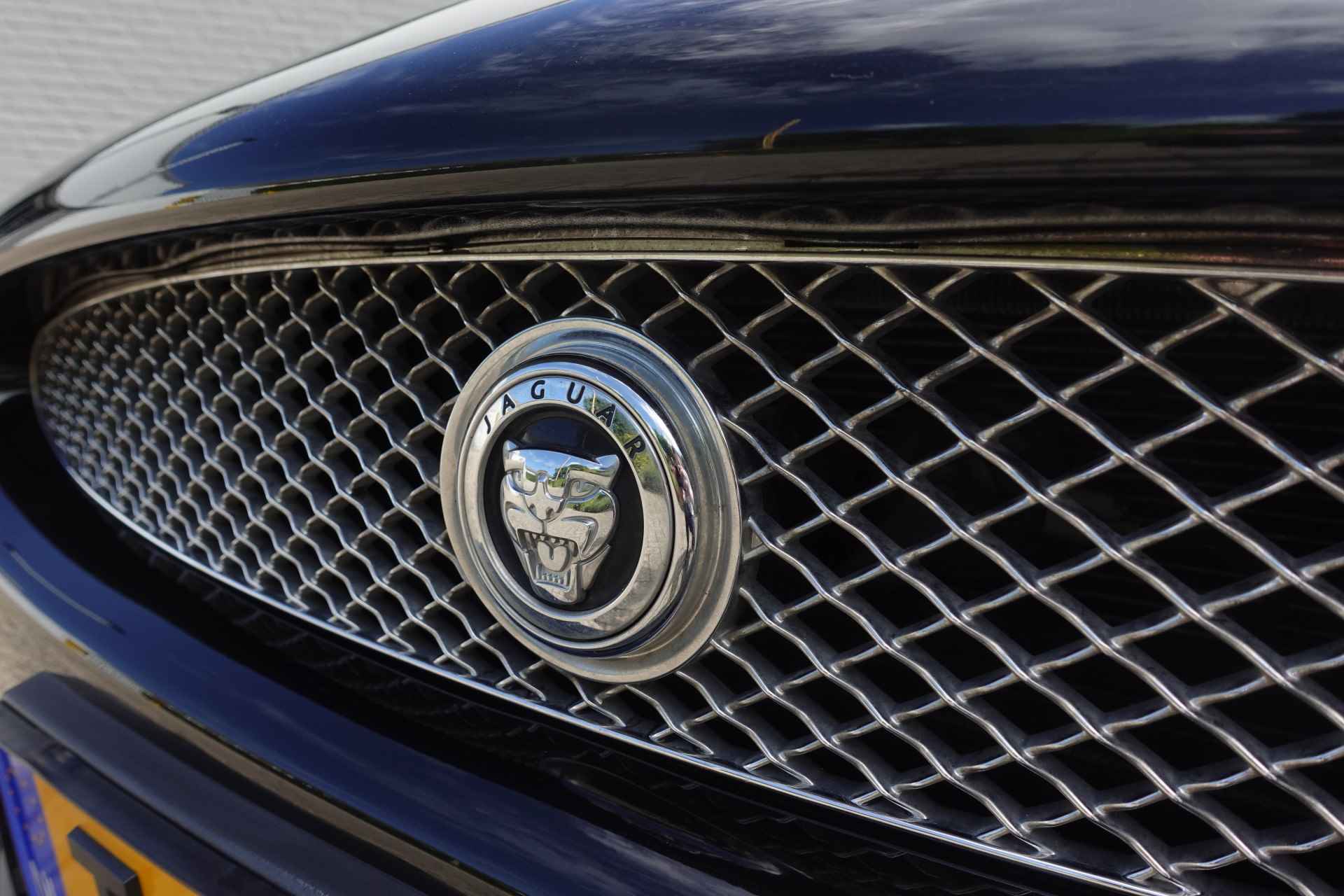 Jaguar XK 5.0 V8 Convertible Portfolio DEALER ONDERHOUDEN | STOEL VW + KOELING | CRUISE | TOP STAAT !! - 4/41