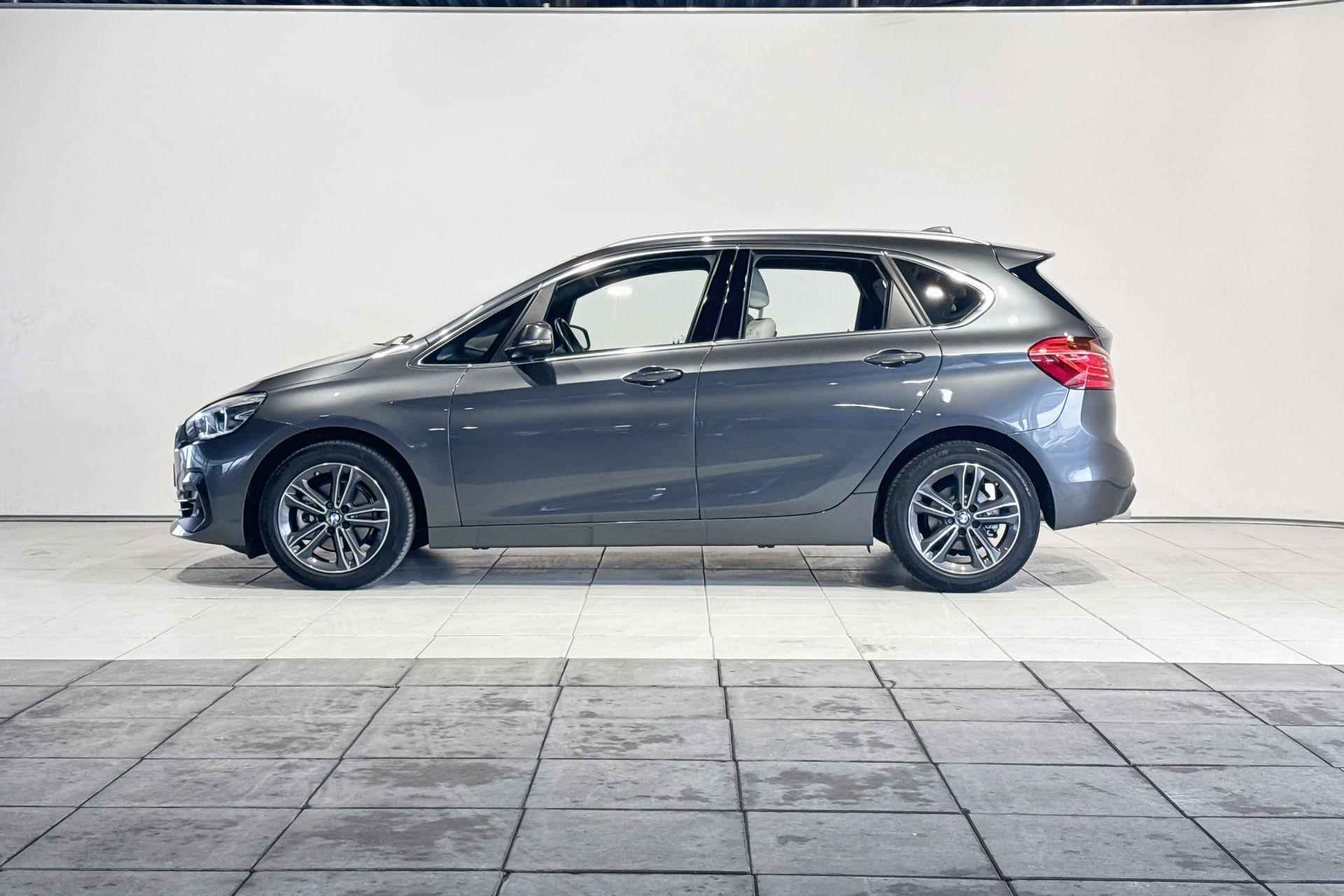 BMW 2 Serie Active Tourer 218i Corporate Lease Executive Model Sport Line Aut. - 2/21