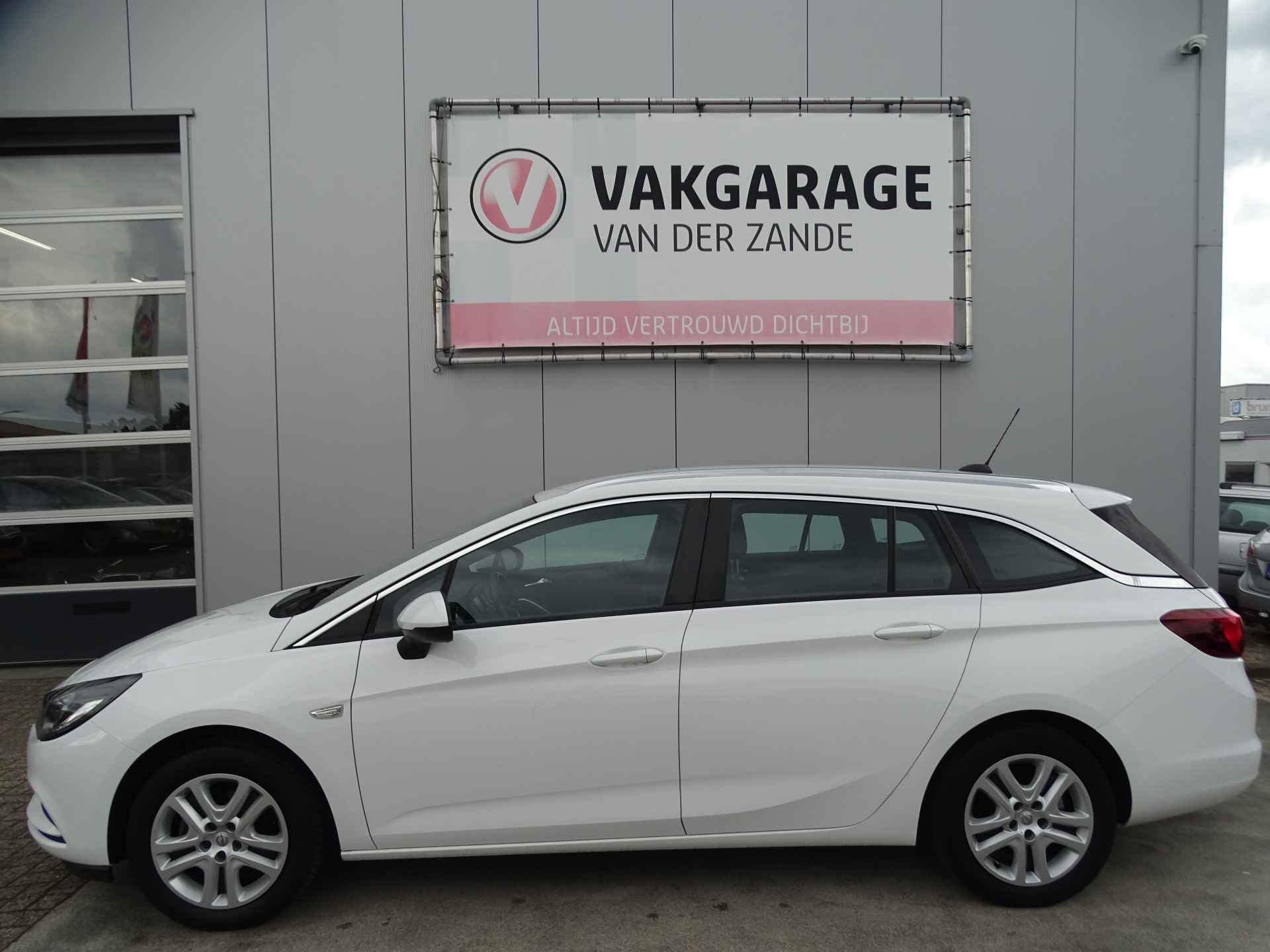 Opel Astra Sports Tourer 1.0 Turbo Business, Cruise Control, Navigatie! - 18/45