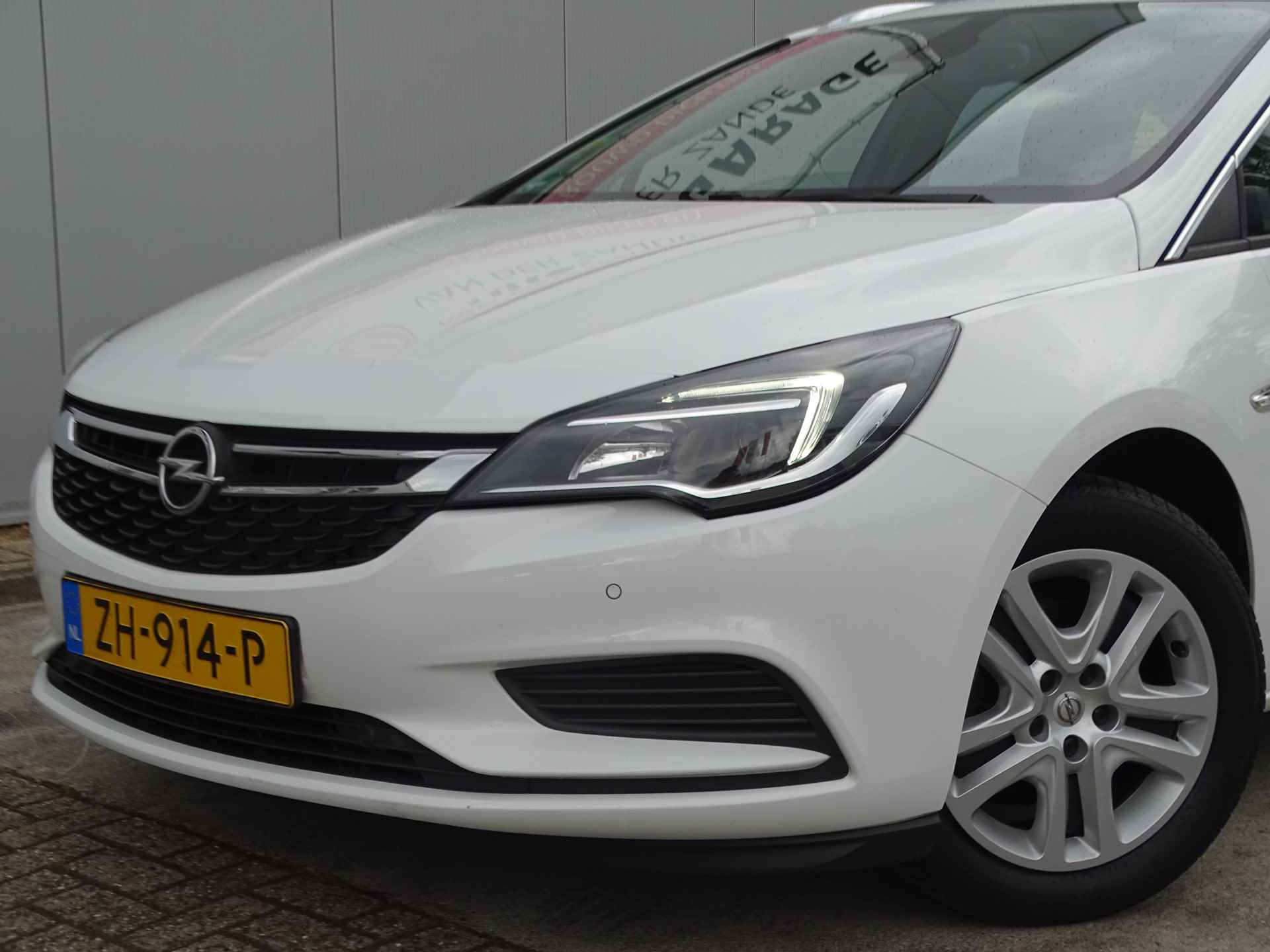 Opel Astra Sports Tourer 1.0 Turbo Business, Cruise Control, Navigatie! - 24/45