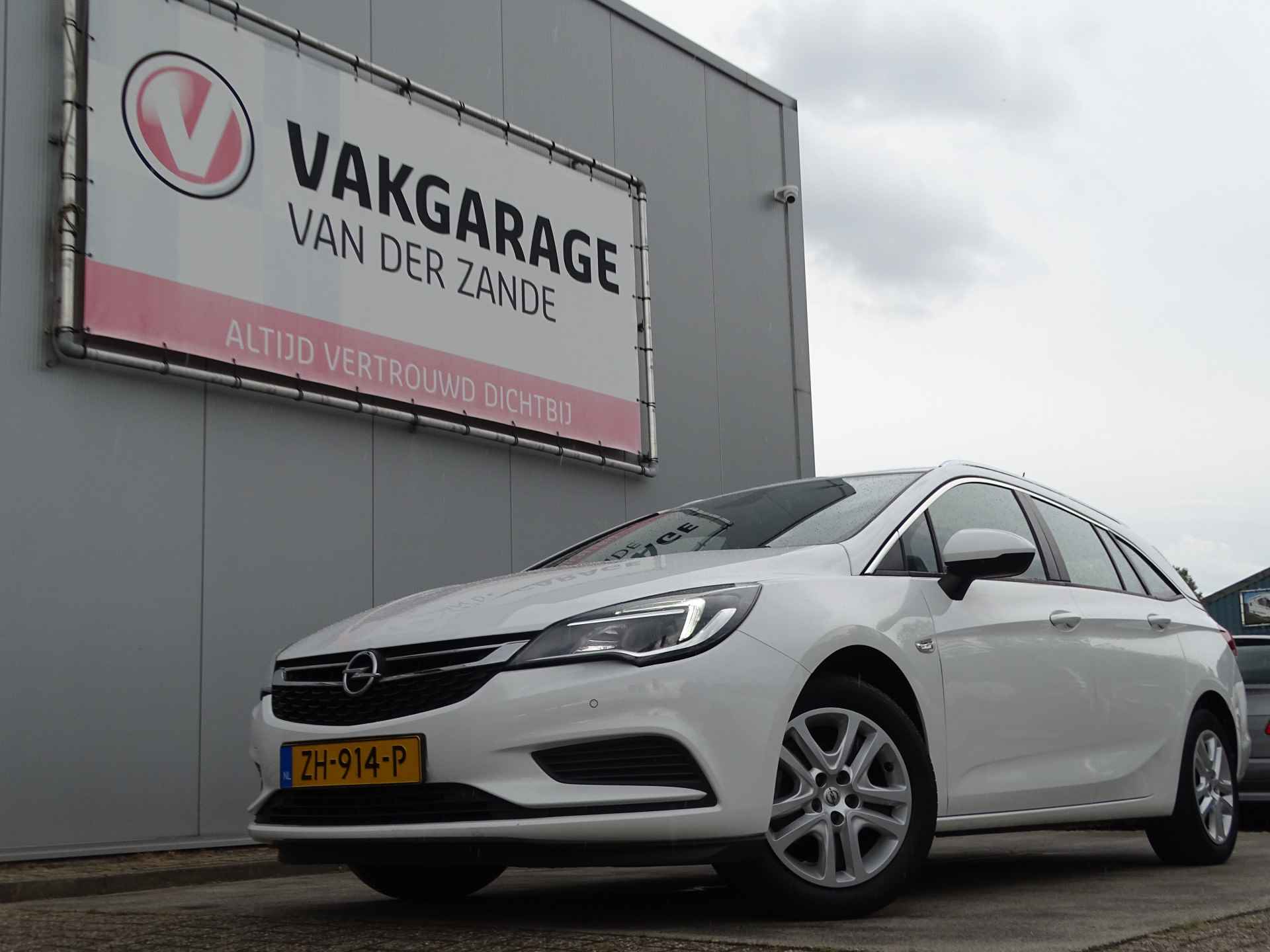 Opel Astra Sports Tourer 1.0 Turbo Business, Cruise Control, Navigatie! - 28/45