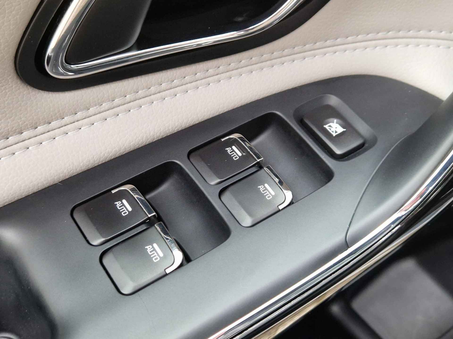 Kia cee'd 1.6 GDI DynamicLine | Navi | Clima | Bluetooth | Apple Carplay | Android Auto | Camera | Cruise Control | - 22/25