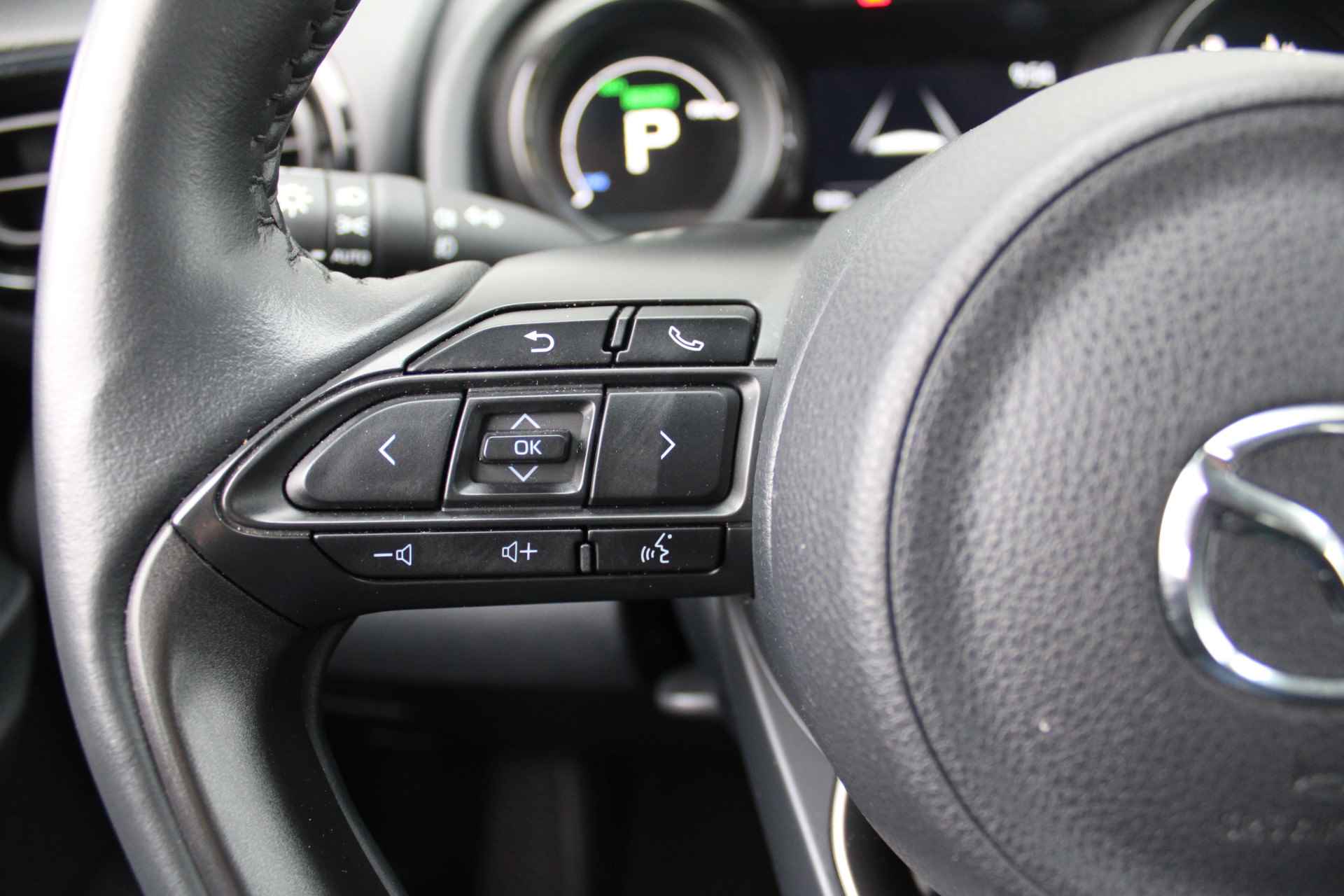 Mazda 2 Hybrid 1.5 Agile Comfort pakket | Airco | Cruise | Apple car play | Android auto | Camera | 15" LM | - 12/33
