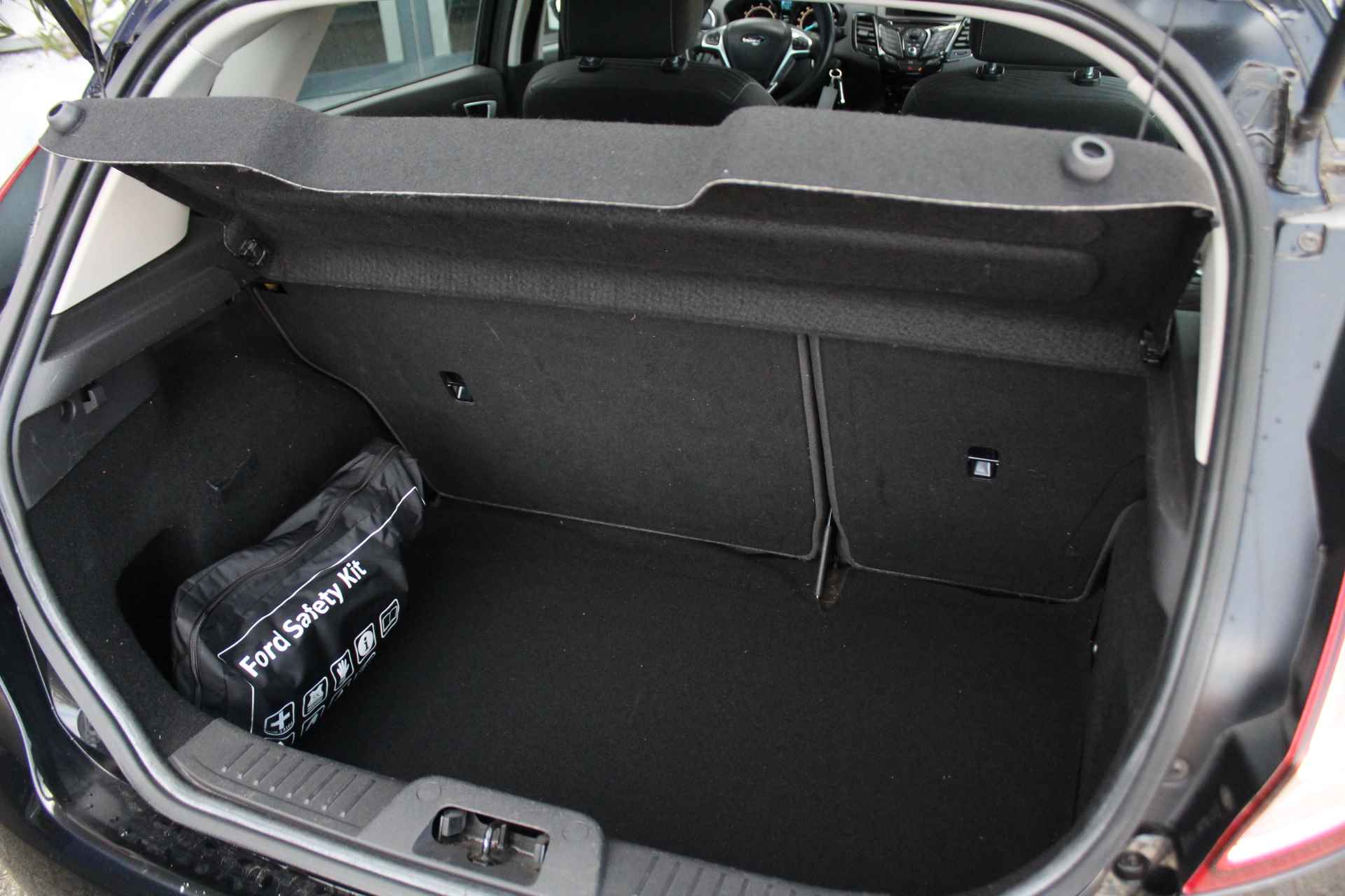 Ford Fiesta 1.0 100PK Titanium | Automaat | Voorruitverwarming | Navigatie | Clima | Parkeersensoren | Bluetooth | - 6/32
