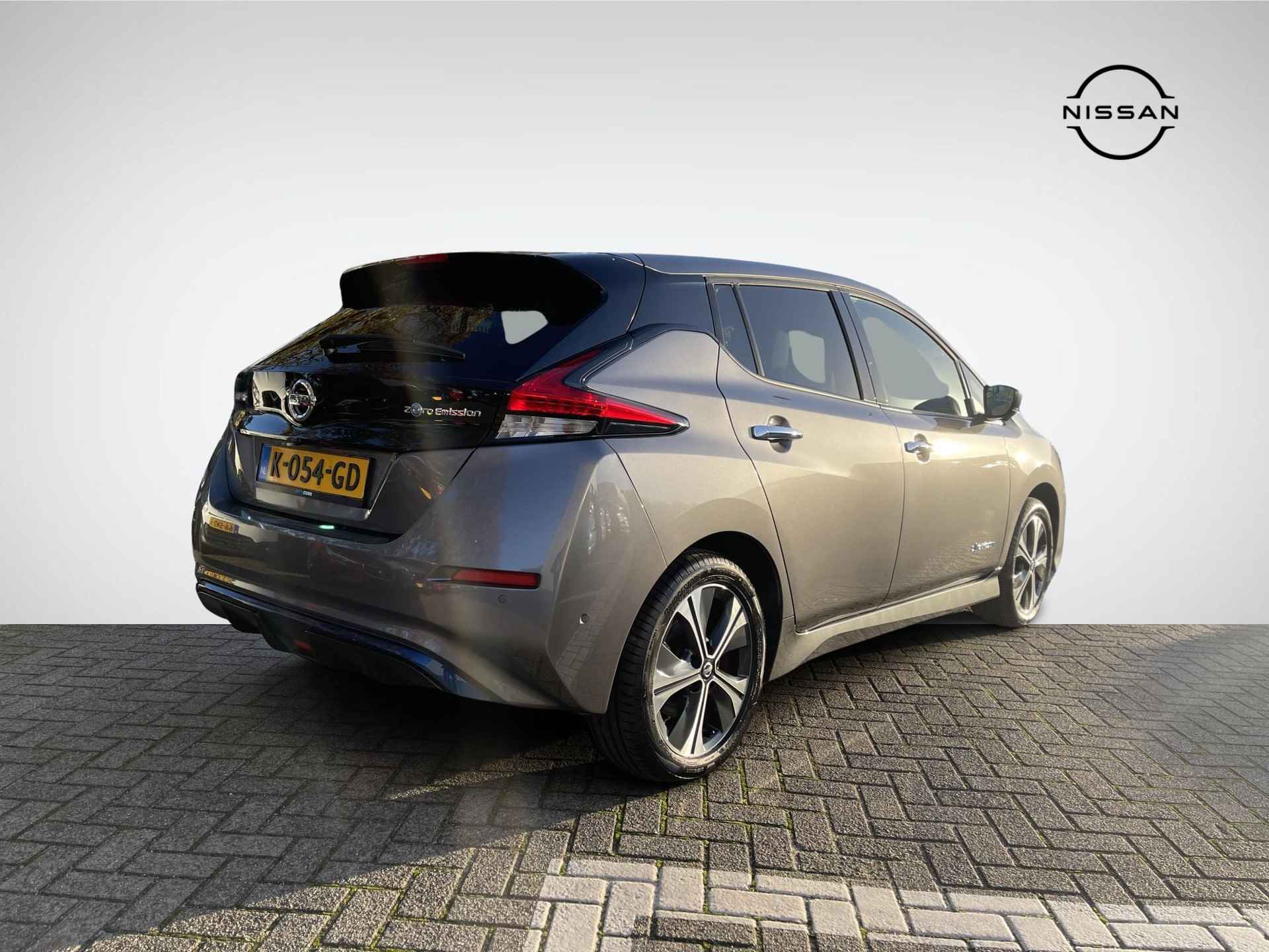 Nissan LEAF e+ Tekna 62 kWh / PRIJS = RIJKLAAR! / ProPILOT | Adapt. Cruise Control | BOSE Audio | Stuur- + Stoelverwarming | Leder/Alcantara | Apple Carplay/Android Auto - 4/27