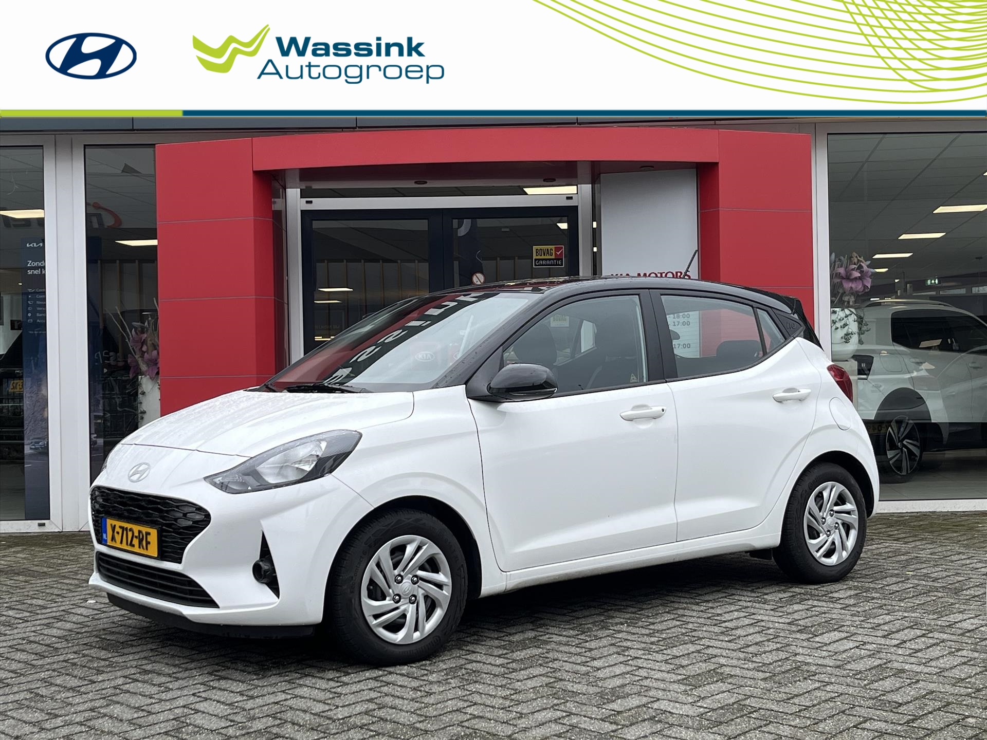 HYUNDAI I10 1.0i 67pk Comfort | Airconditioning | Navi via Carplay | Cruise control | |