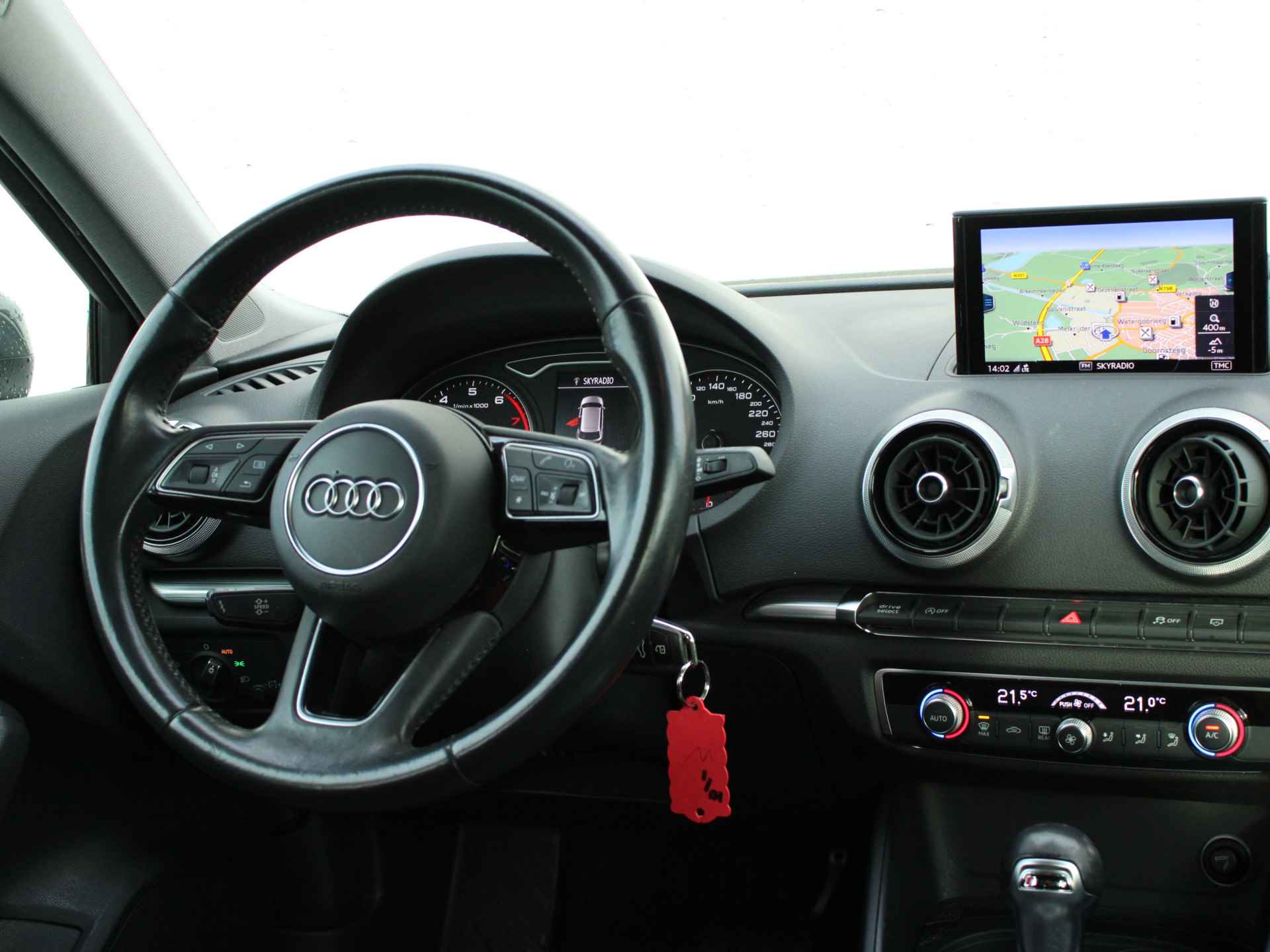 Audi A3 Sportback 30 TFSI Sport Lease Edition NL AUTO | PDC | NAVI | SPORTSTOELEN | - 6/32