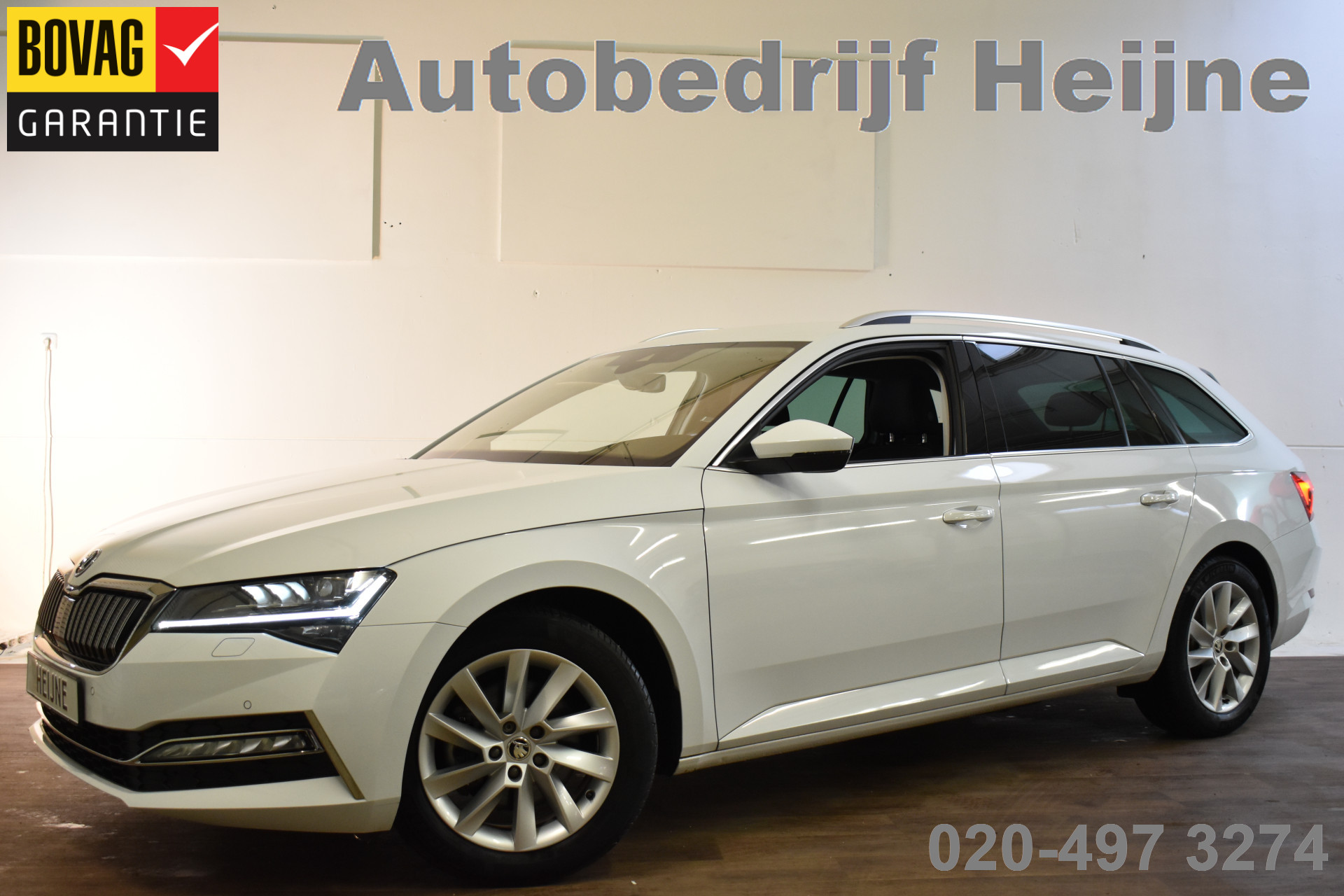 Škoda Superb Combi iV 218PK DSG HYBRID BUSINESS PLUS CARPLAY/PDC/NAVI