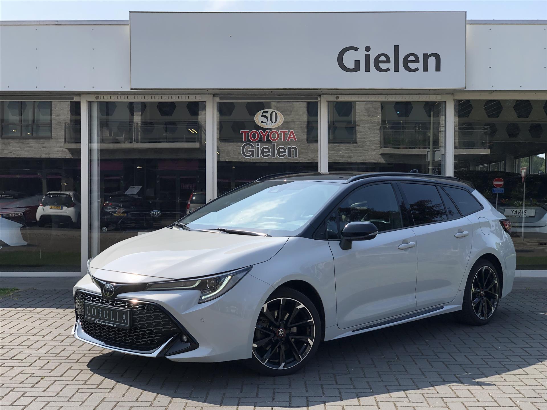 Toyota Corolla Touring Sports 2.0 Hybrid 184pk GR Sport Plus | Head Up Display, JBL, Elektrische achterklep, Dodehoekherkenning