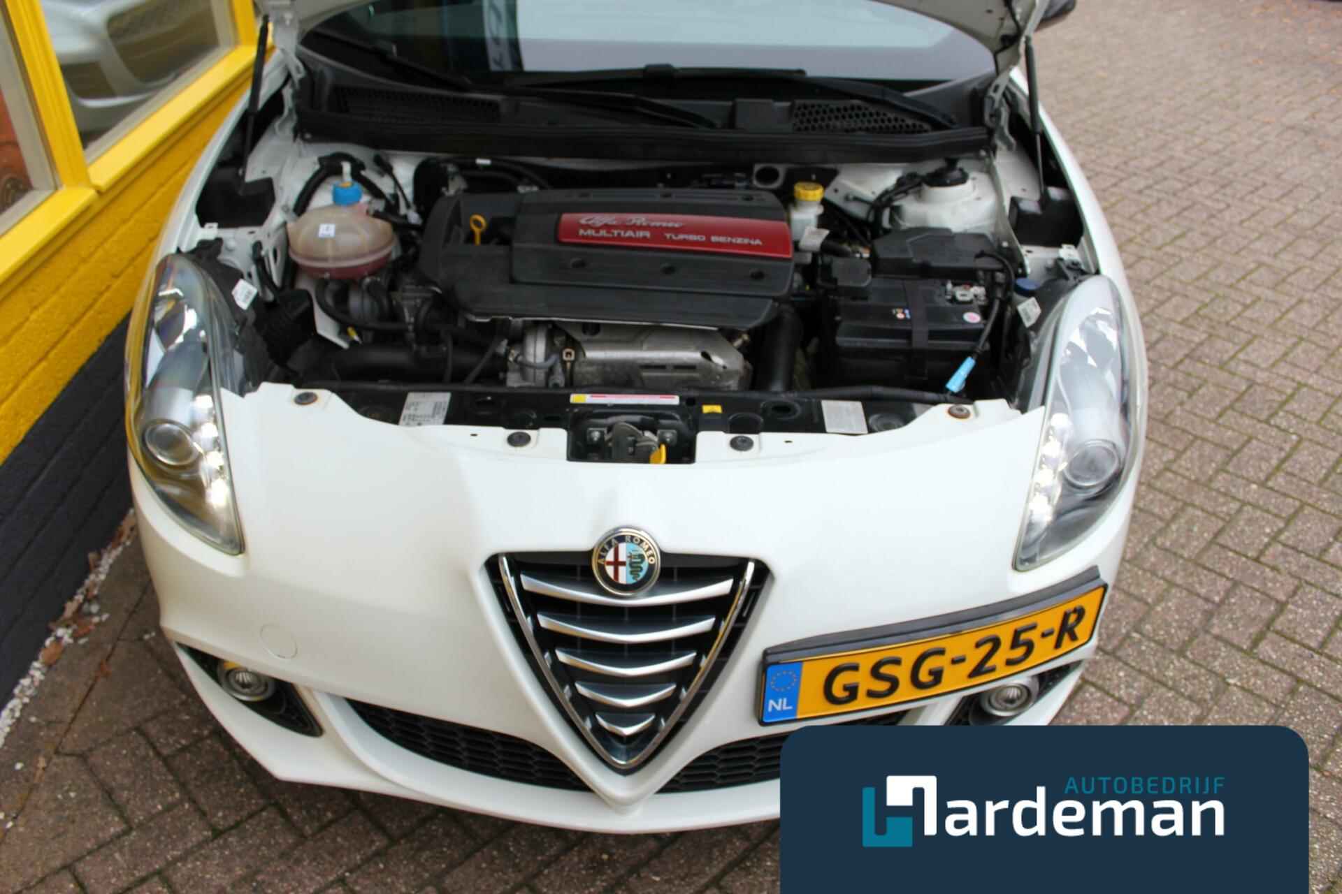 Alfa Romeo Giulietta 1.4 Turbo 170PK Exclusive Panorama - 29/29