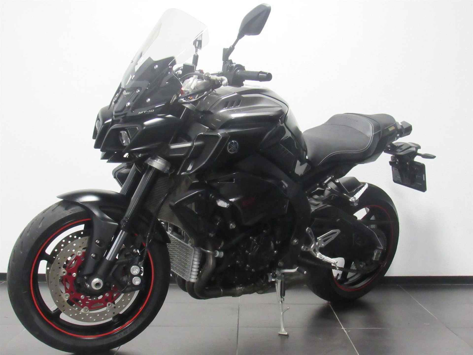 Yamaha MT-10 ABS - 2017 - 3/7